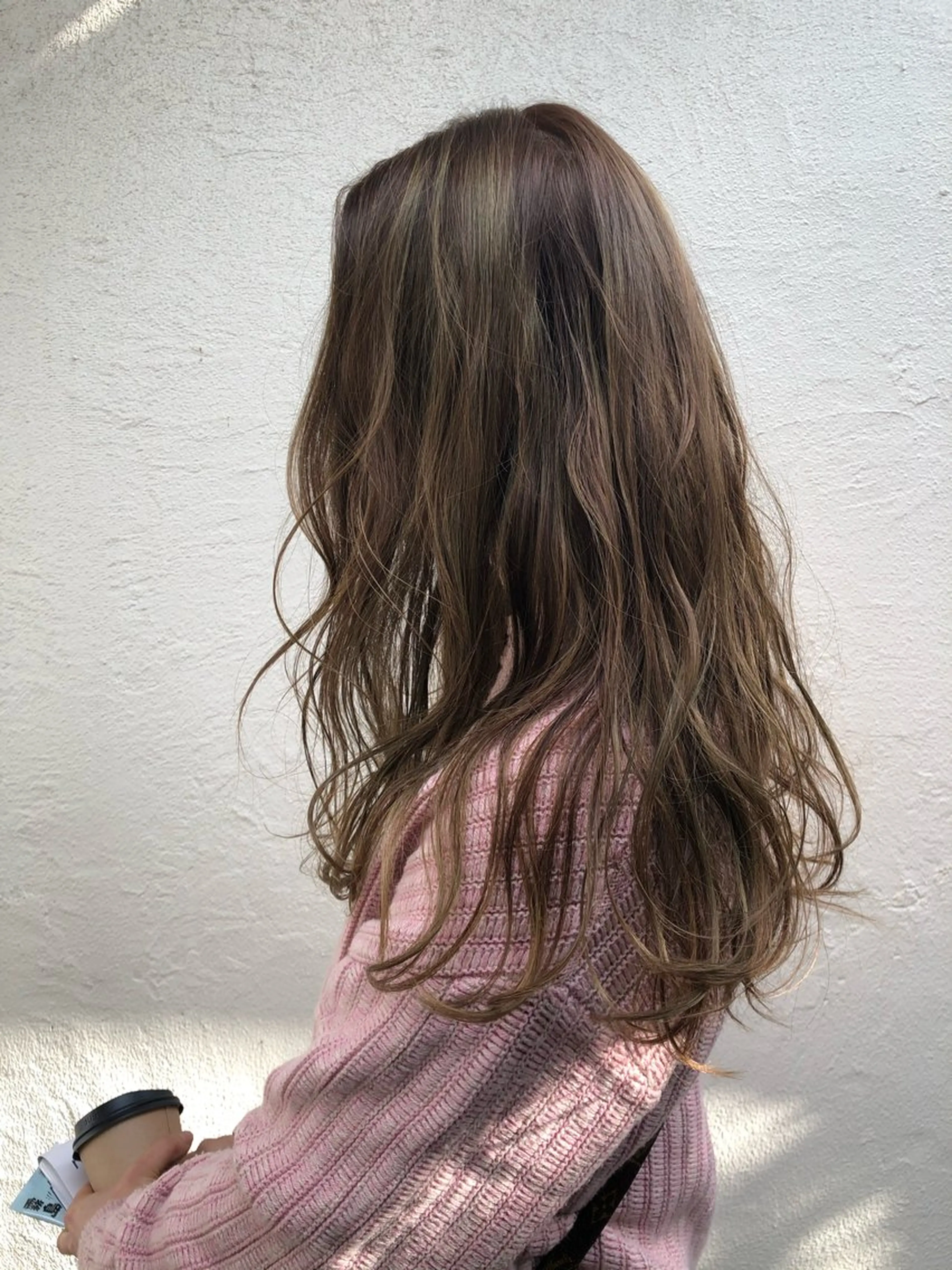 カット+全体カラーの写真