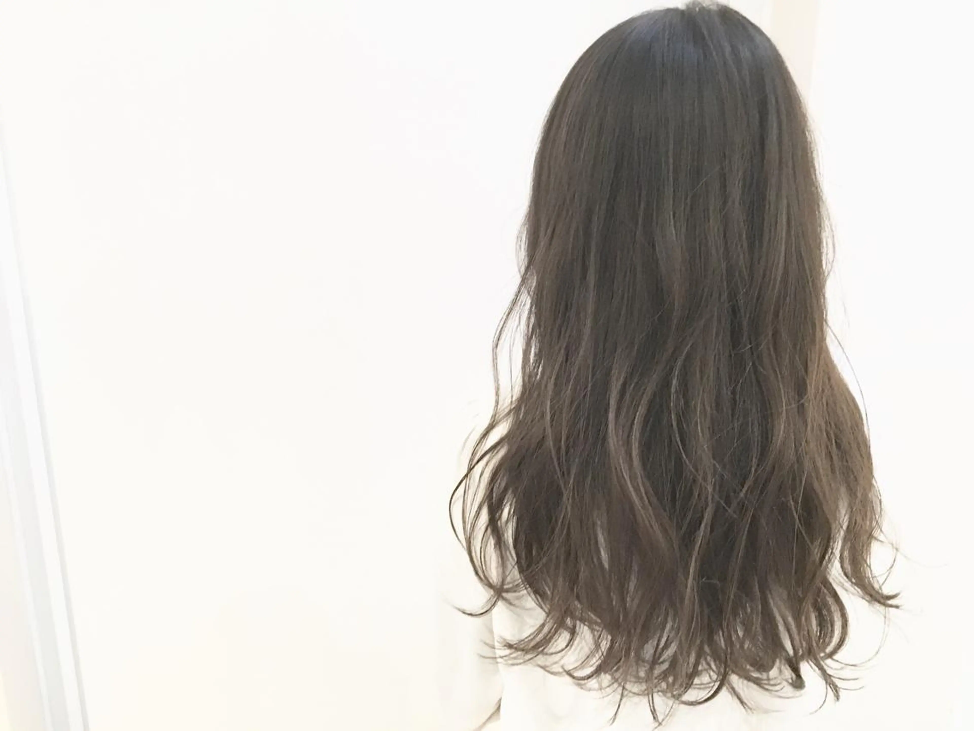 ロング カラー ハイライトカラー ハイライト 半個室女性salon 🩰Natsumiのヘアスタイル