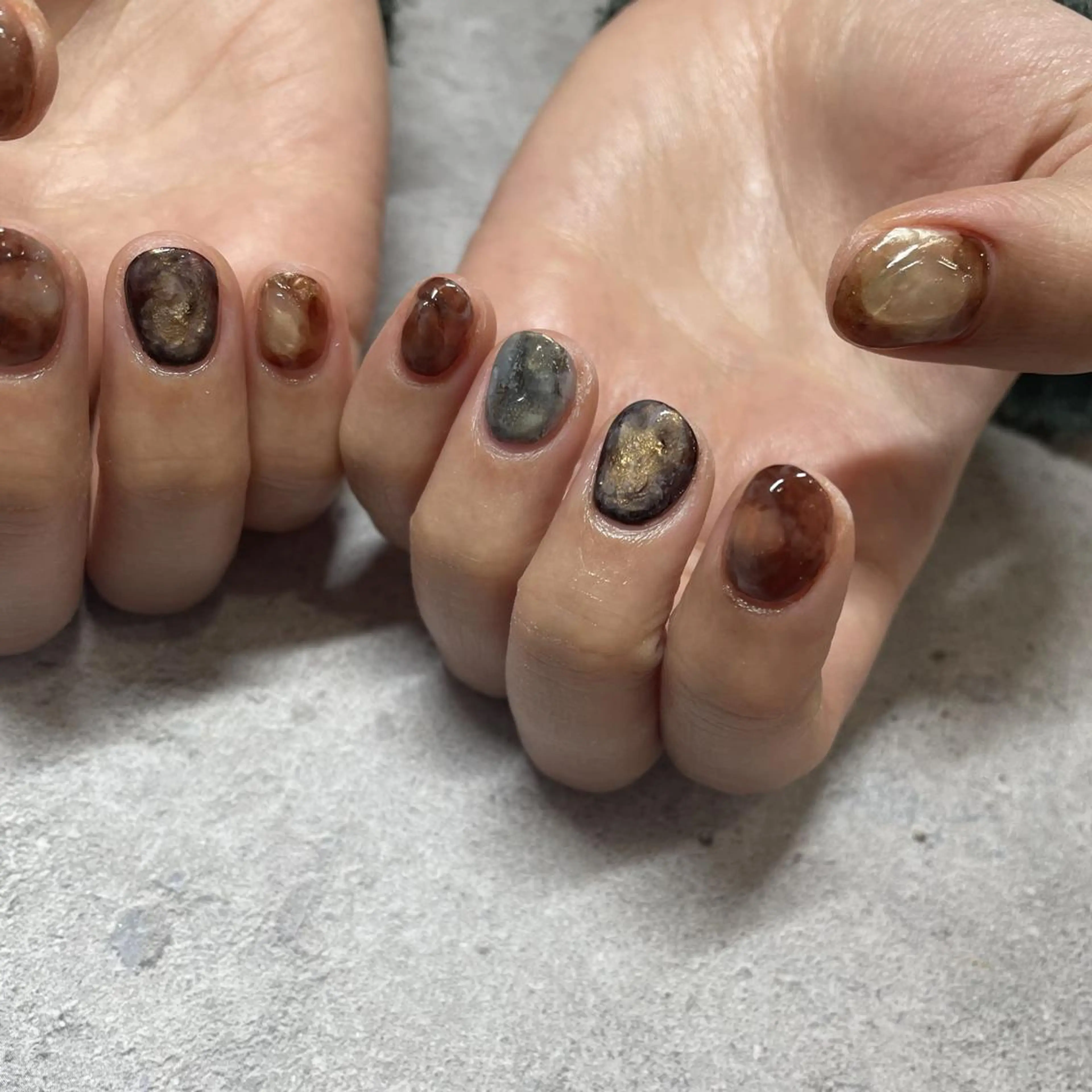 ネイル ハンドネイル フットネイル p.o.n. nuance/個性的のネイルデザイン