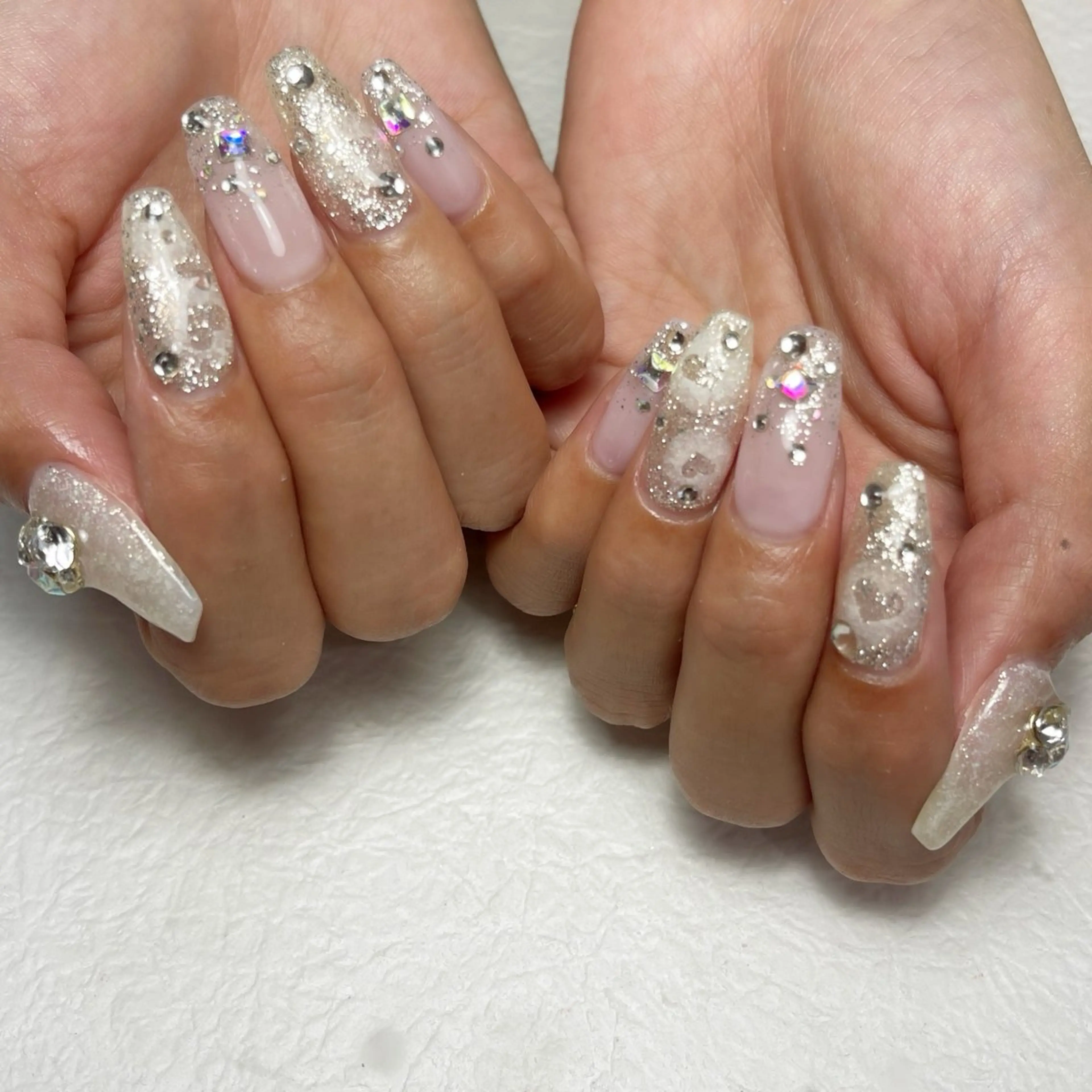 ネイル ワンホンネイル m. akiのネイルデザイン