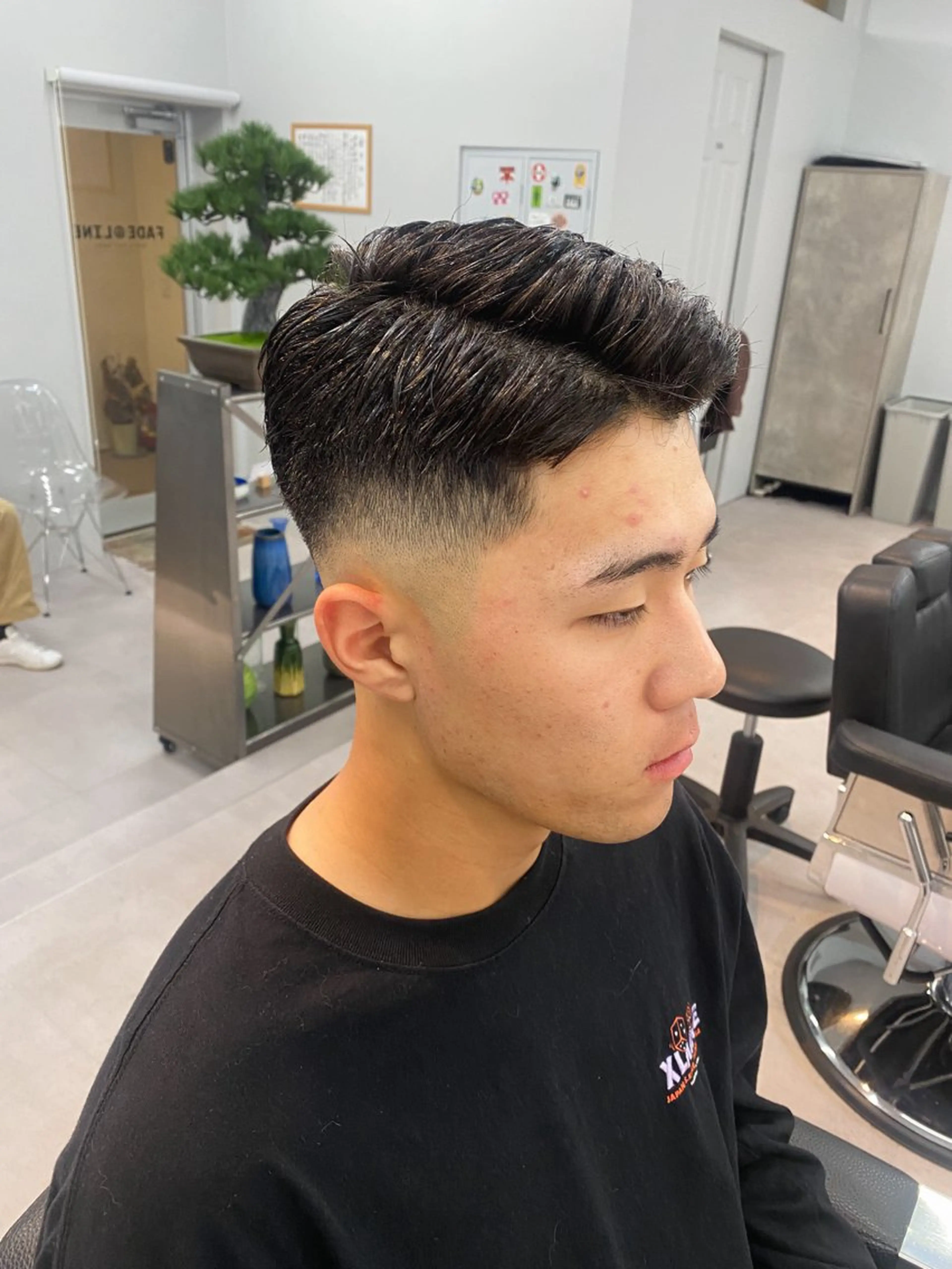 ショート パーマ ヘアアレンジ メンズ フェードカット スキンフェード The faderz barbershop所属・フェードモデル限定 🔥高円寺Maiのヘアスタイル