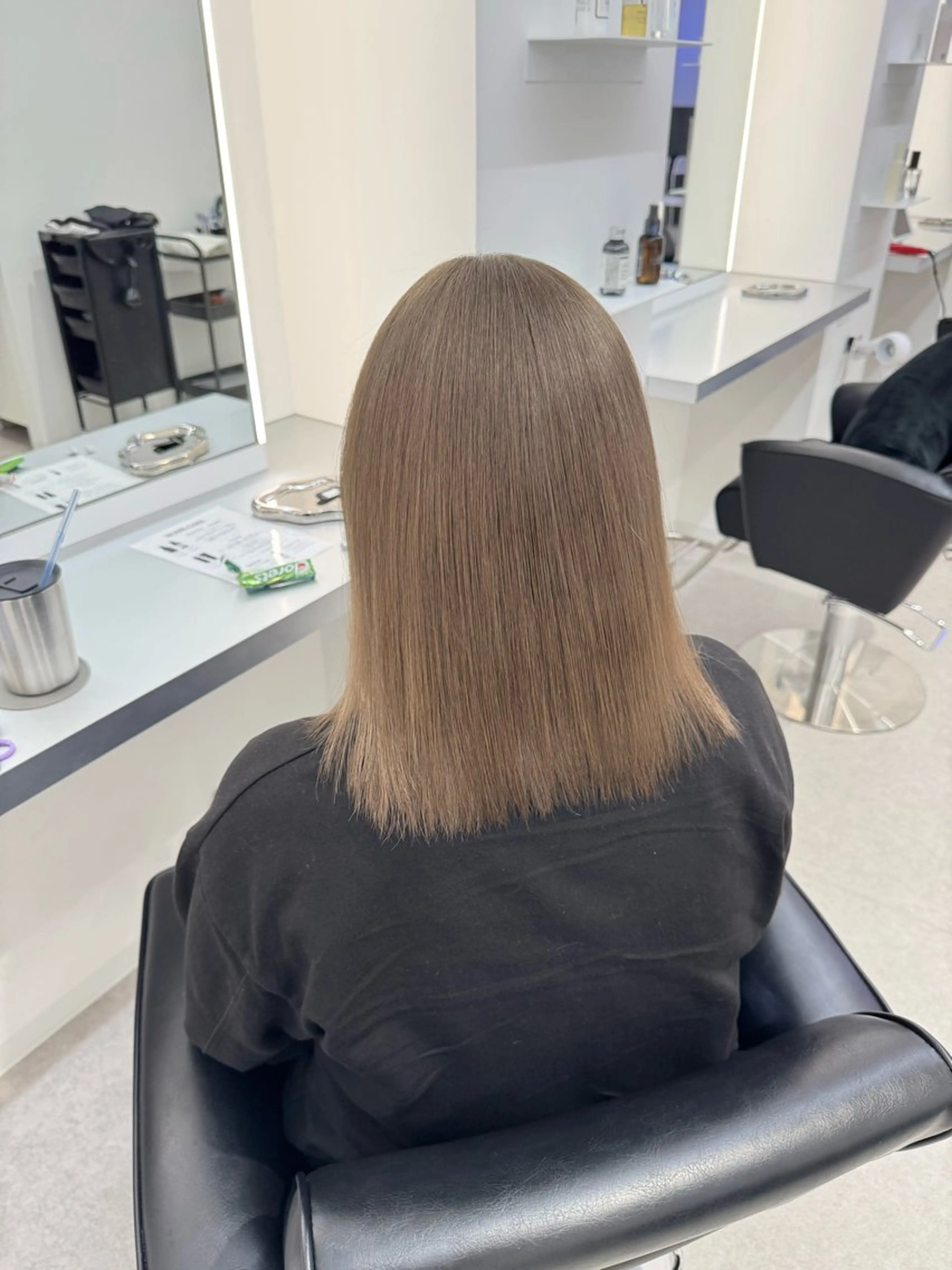 ミディアム カラー ヘアカラー トリートメント ブリーチ/艶カラー 💎koharu💎のヘアスタイル