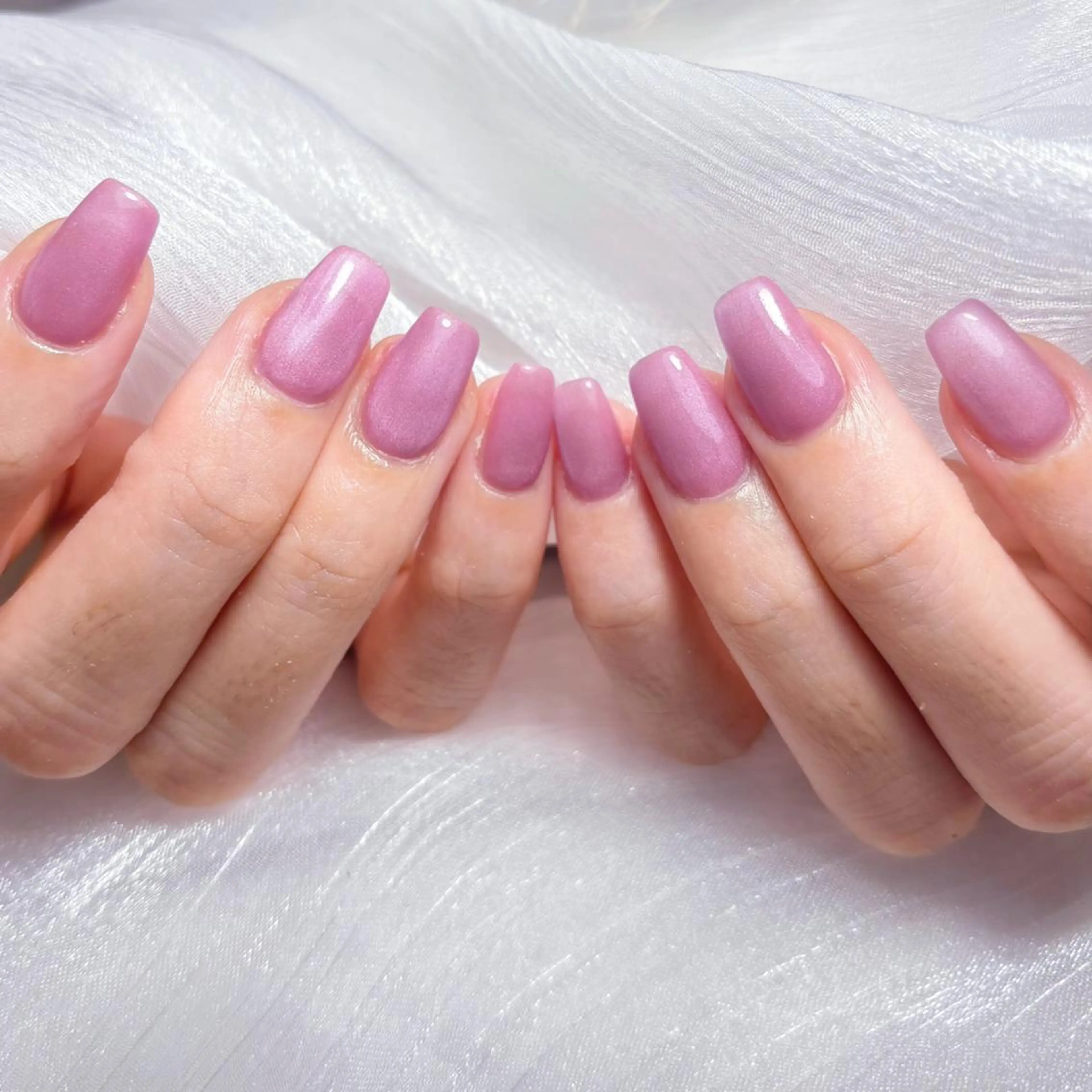 ネイル アートネイル オーロラネイル ガーリー キラキラネイル 韓国ネイル ハンドネイル DIANMOND NAIL🌸のネイルデザイン