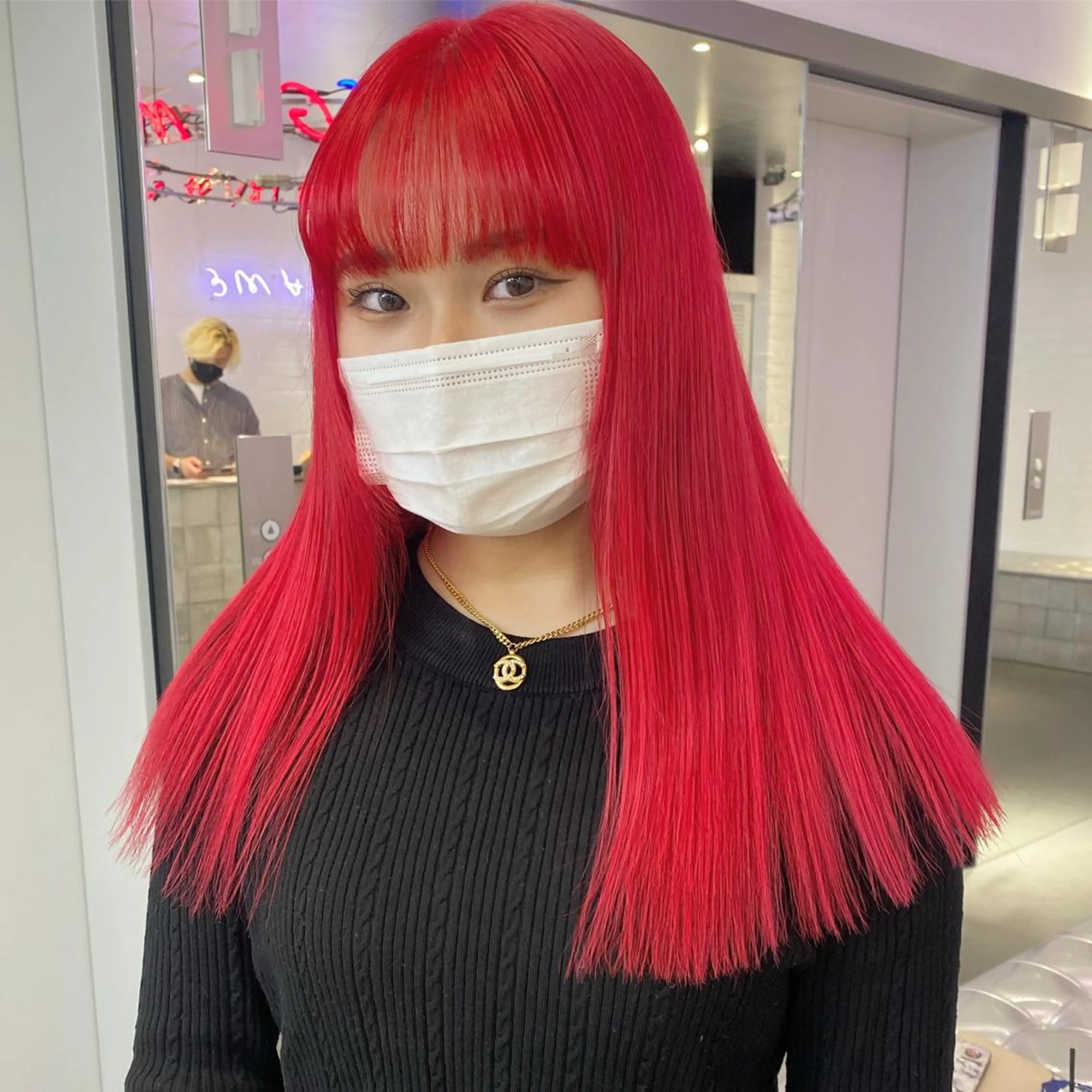 セミロング カラー メンズ ピンクカラー レッドカラー ローズカラー ヘアカラー トリートメント 🎨ハイトーン/ 切りっぱなし みつきのヘアスタイル