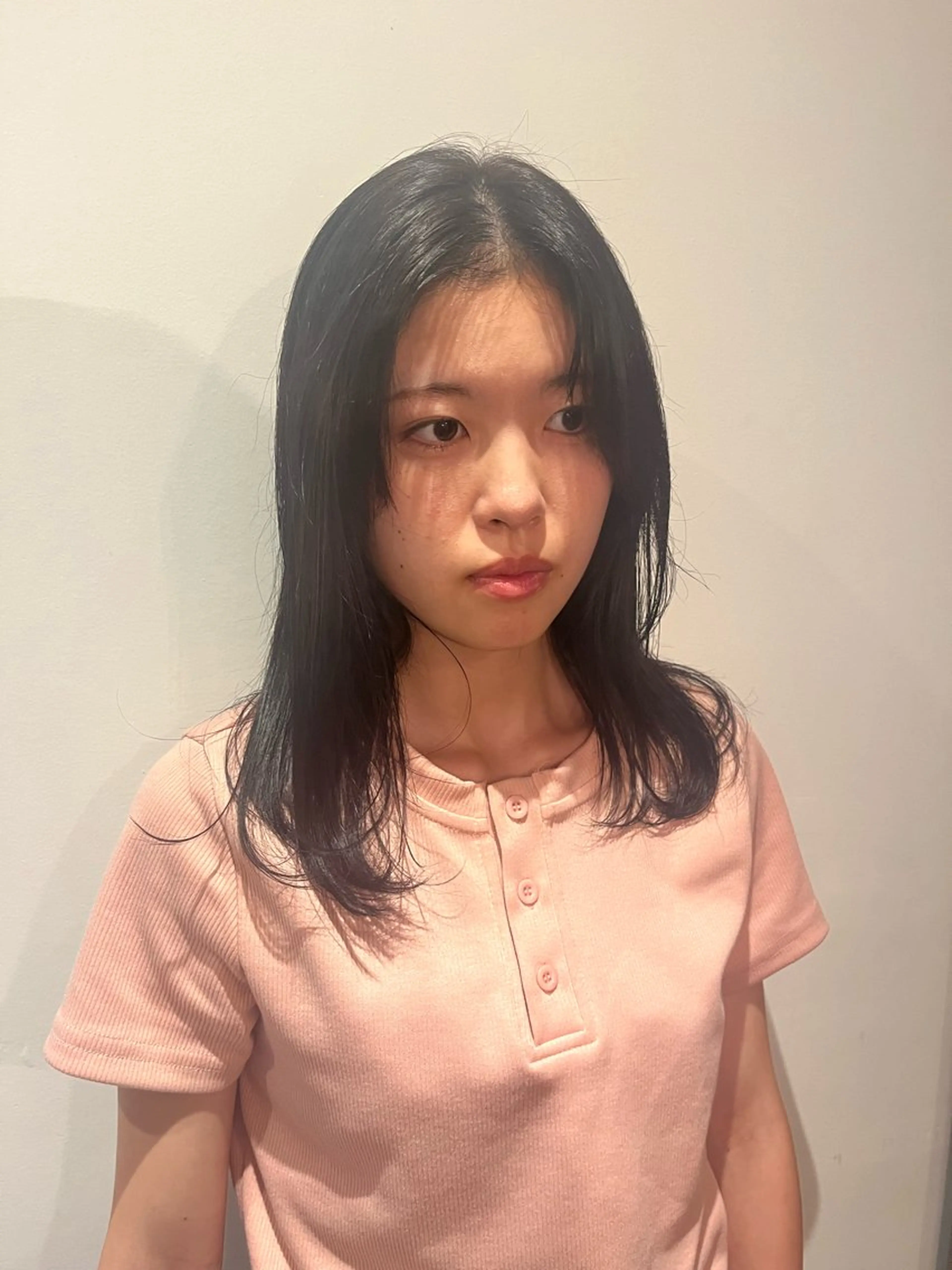 カラー 透明感カラー グレージュ ヘアカラー Wカラー🐾 ハルナのヘアスタイル