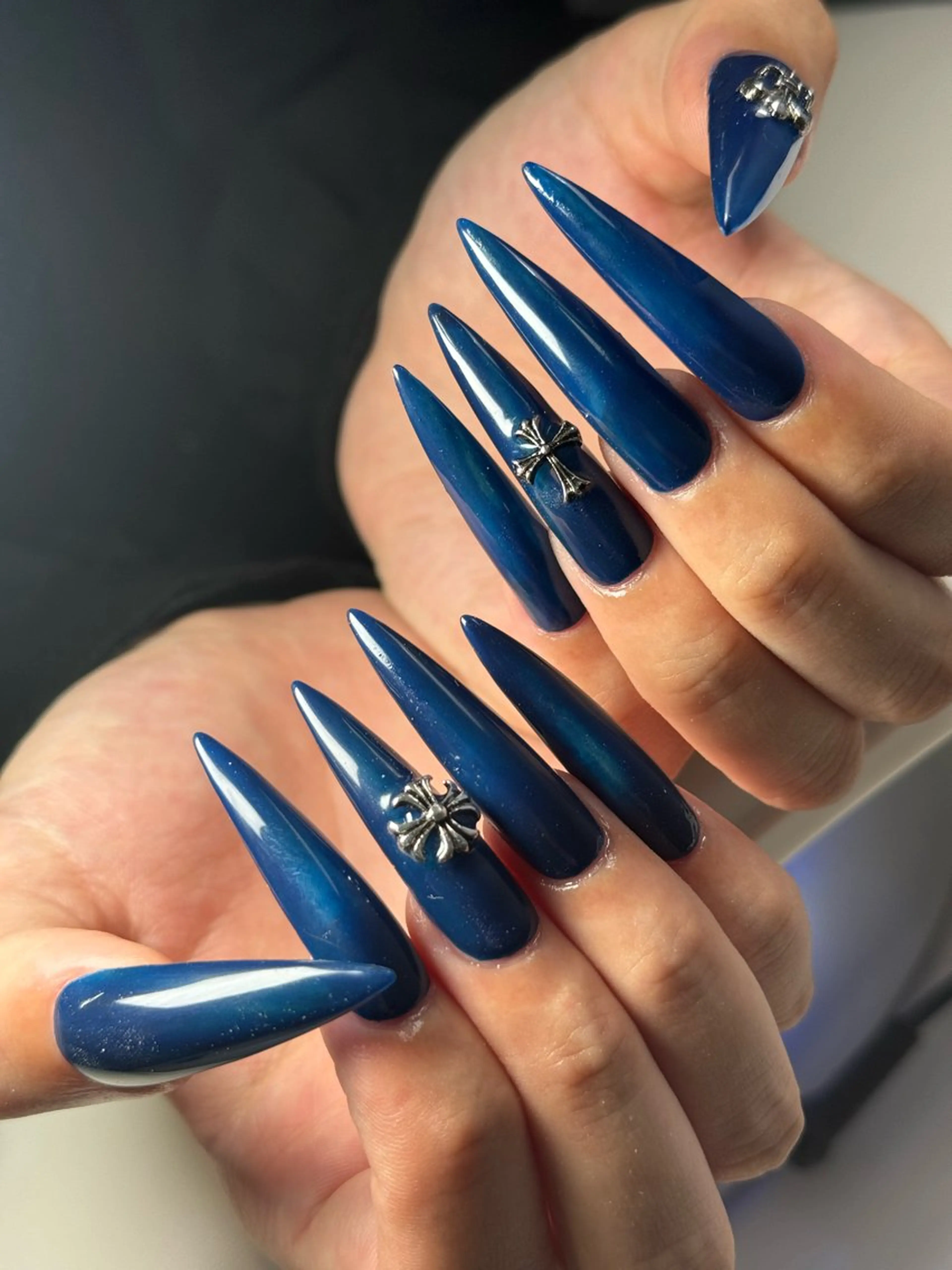 ネイル ハンドネイル Nail Salon L'arc所属・💊大阪/心斎橋 moni🧠のネイルデザイン