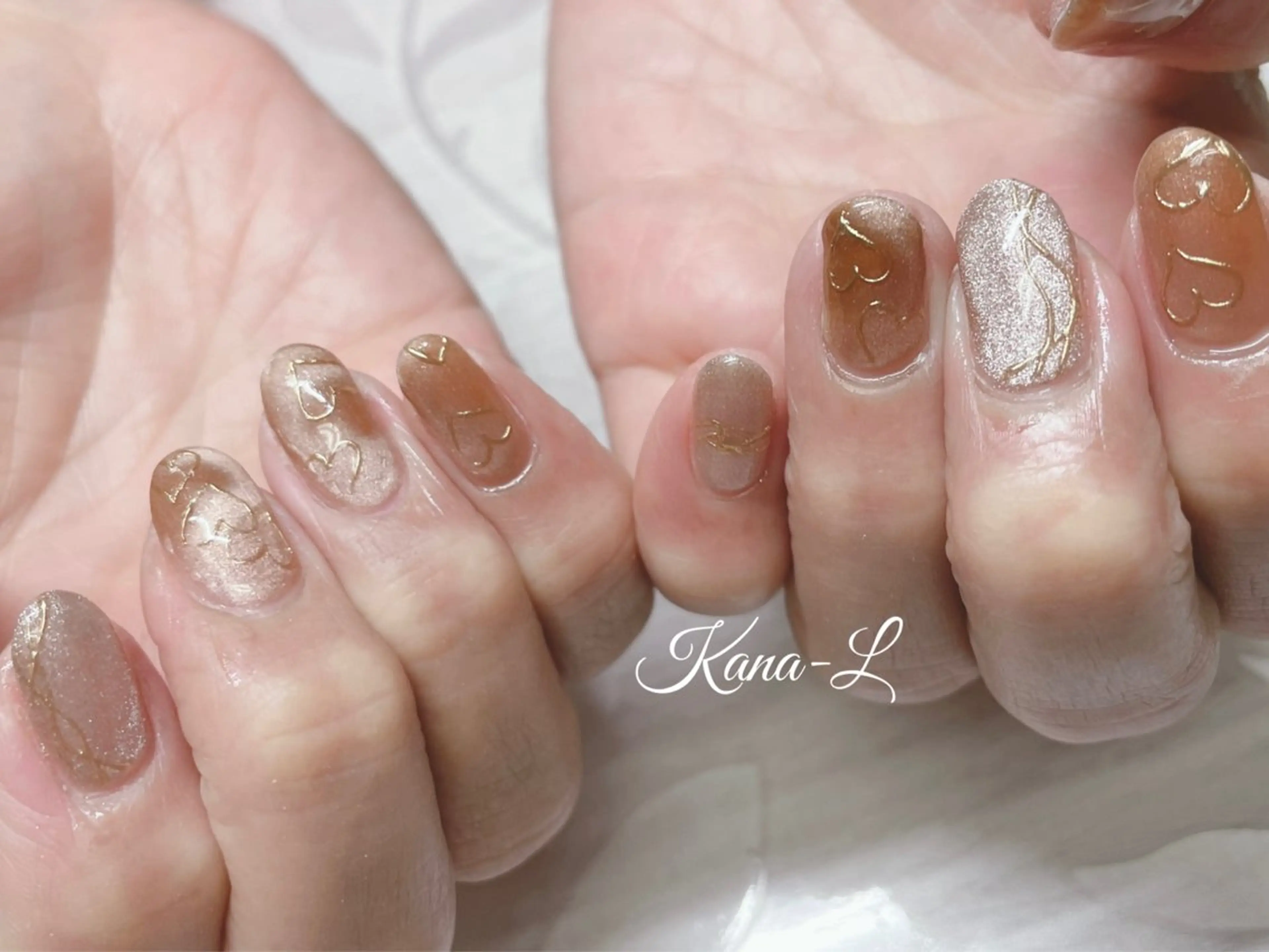 ネイル ジェルネイル ハート 韓国ネイル マグネットネイル パラジェル 芦辺 香奈のネイルデザイン