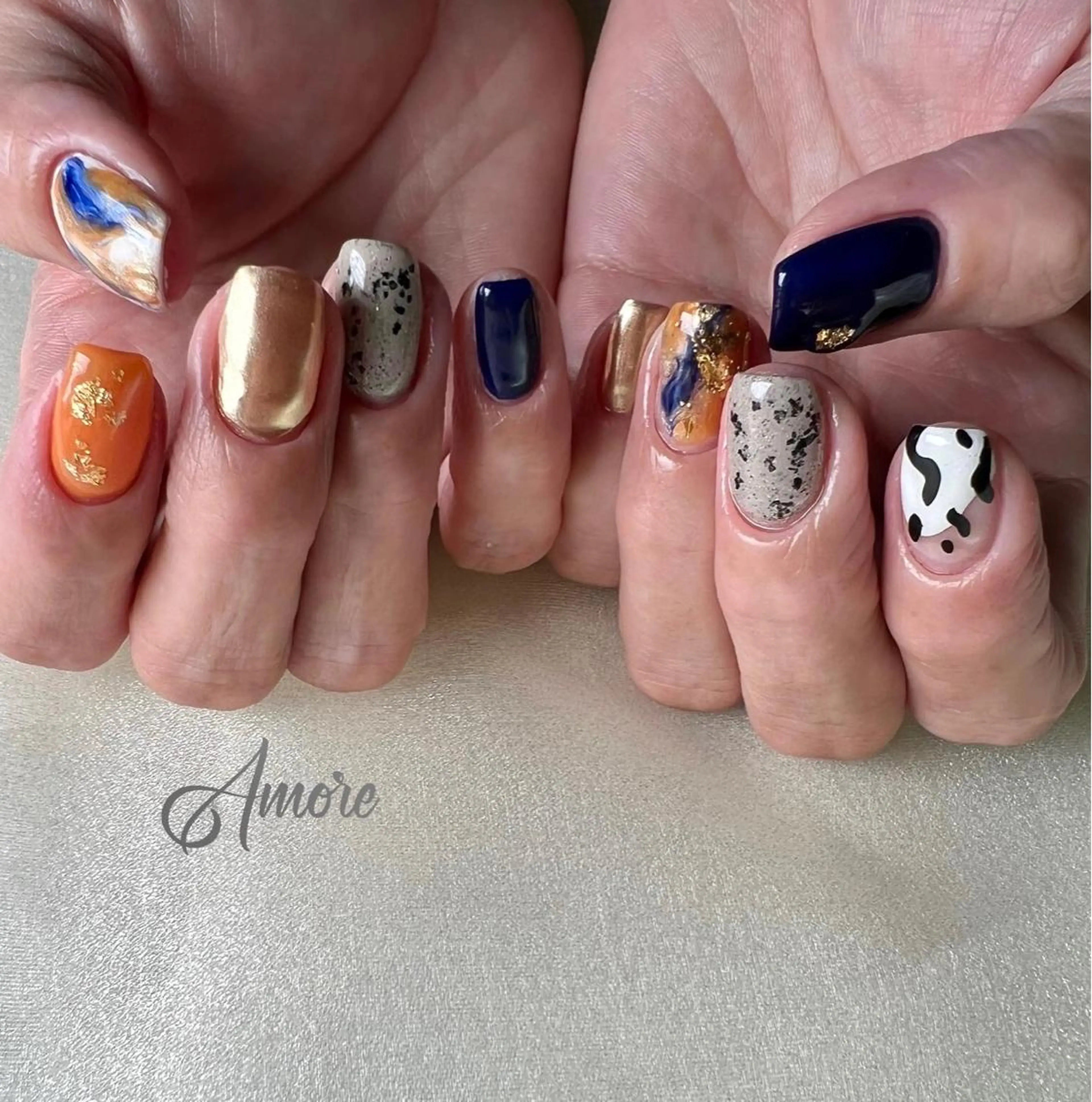 ネイル ジェルネイル 氷ネイル・うるうるネイル マグネットネイル ミラーネイル ニュアンスネイル You kyehwaのネイルデザイン