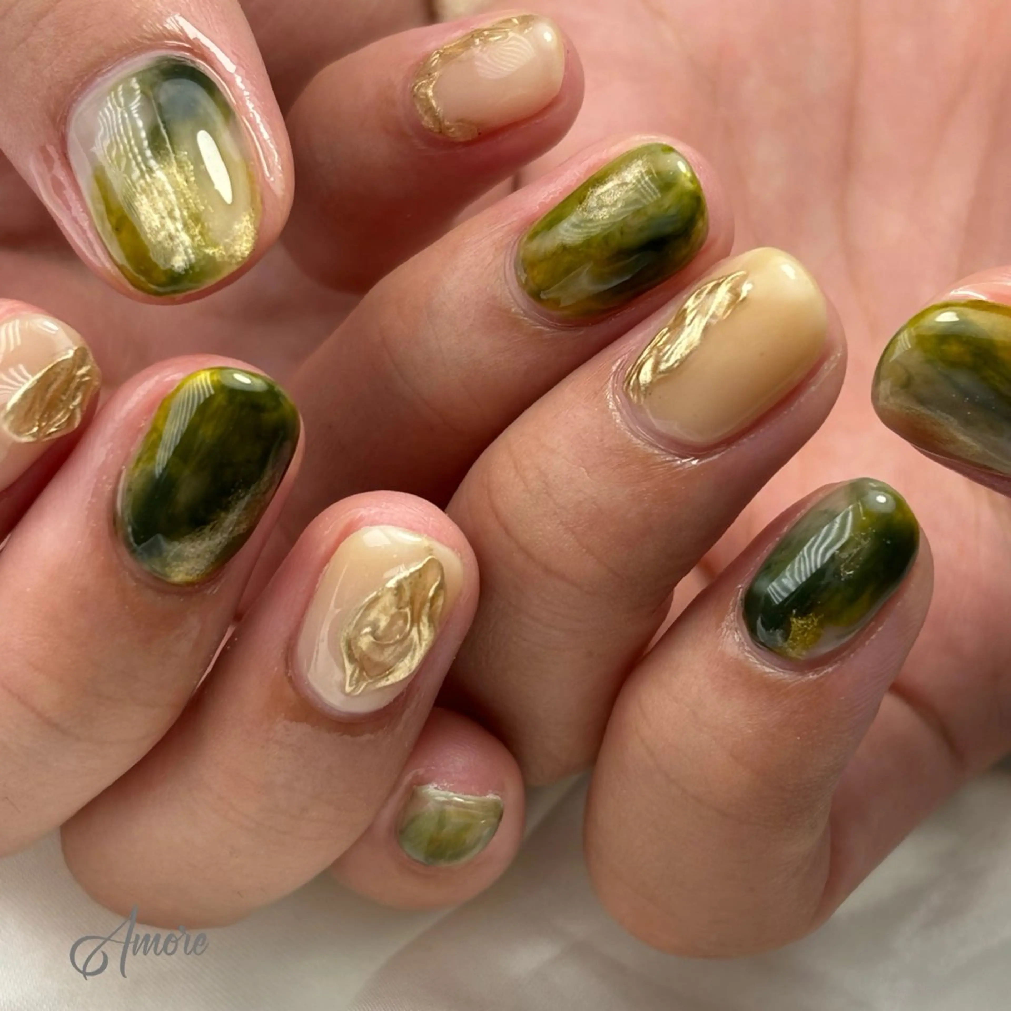 ネイル ジェルネイル キラキラネイル 韓国ネイル マグネットネイル パラジェル You kyehwaのネイルデザイン