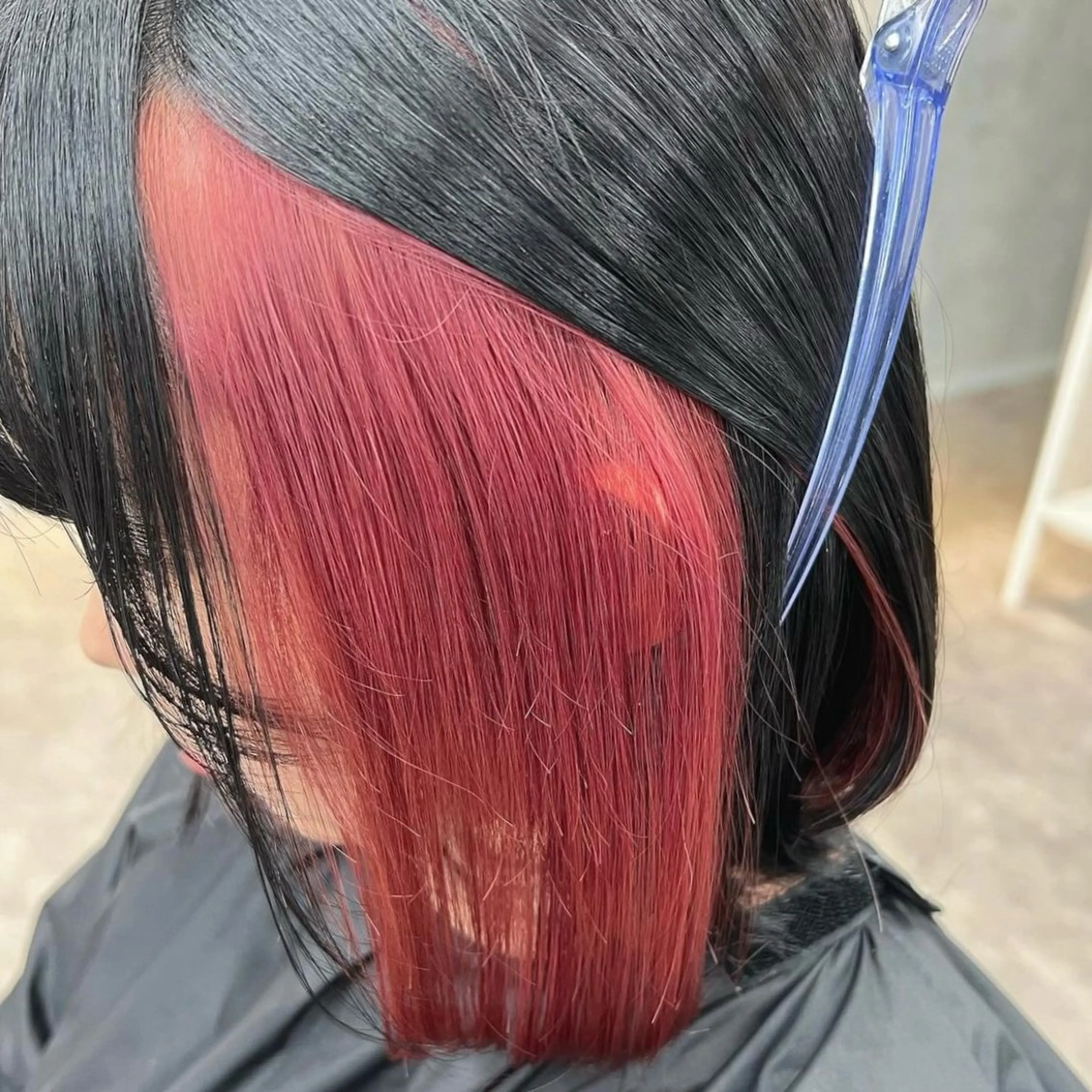 ショート カラー ヘアカラー JUNSHIN🦋 ヘアセット／カラーのヘアスタイル