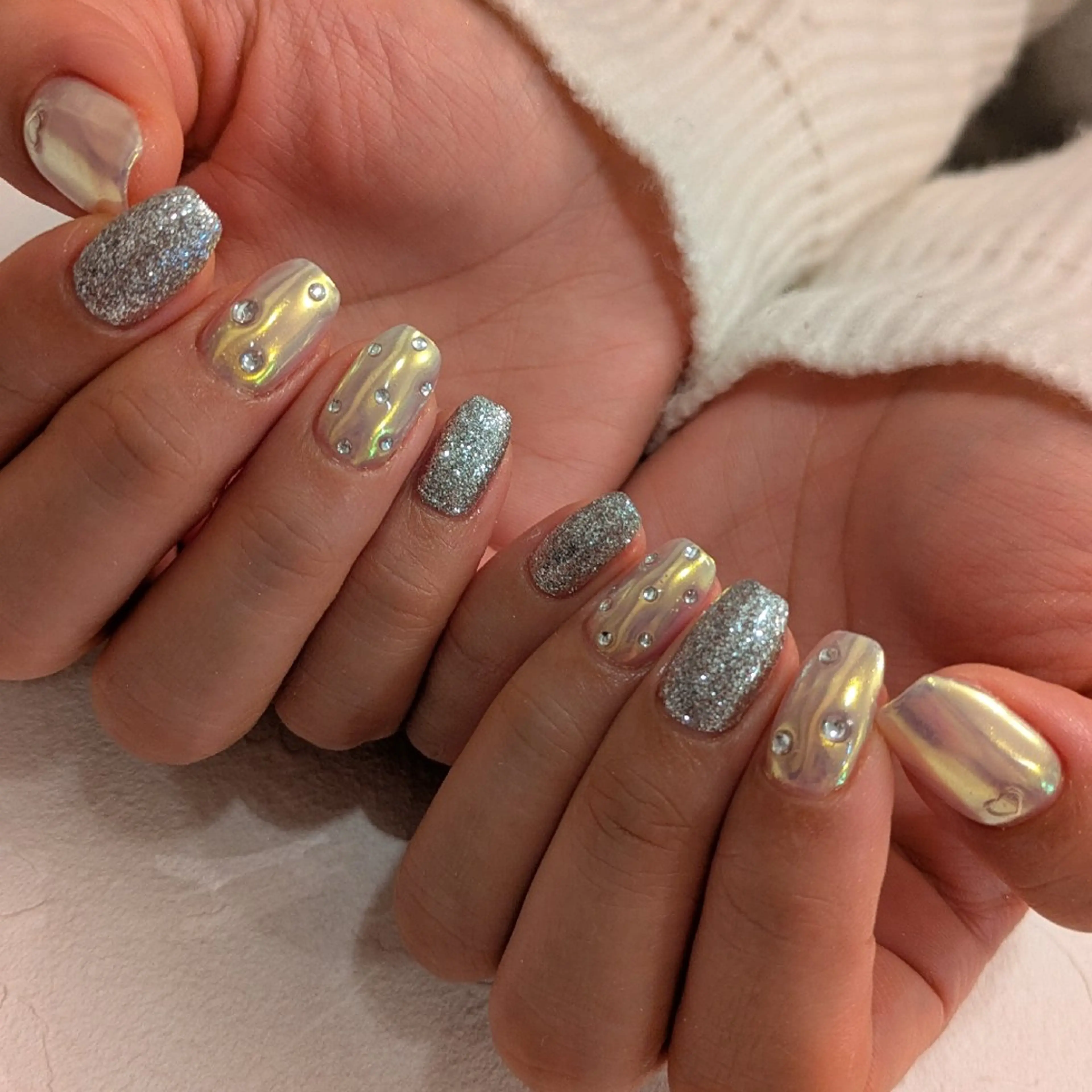 ネイル オーロラネイル ジェヌインネイル 河内のネイルデザイン