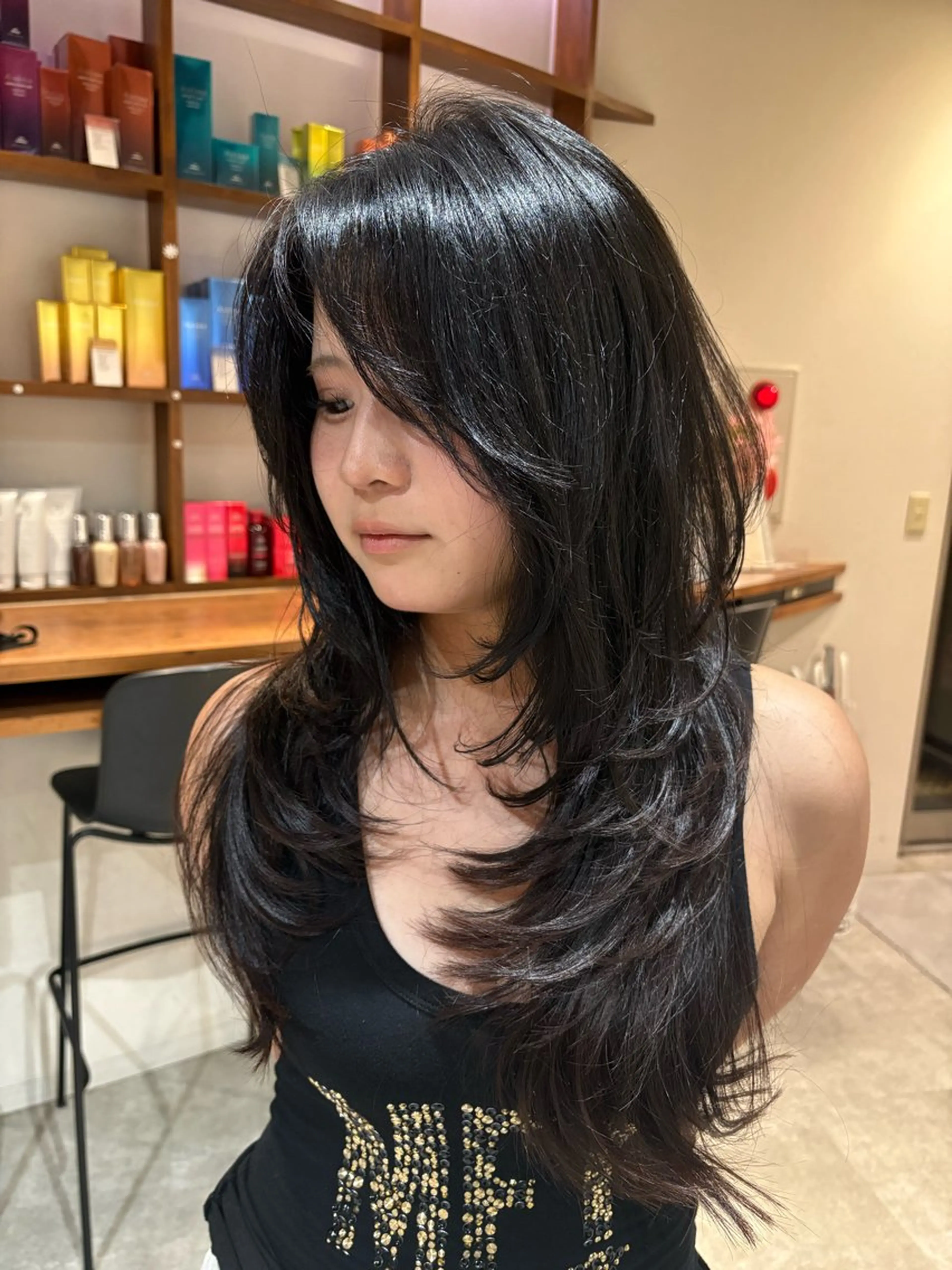 ロング カラー レイヤーカット カット ヘアカラー トリートメント 海外レイヤー/赤み 消しカラー/上原聖奈のヘアスタイル