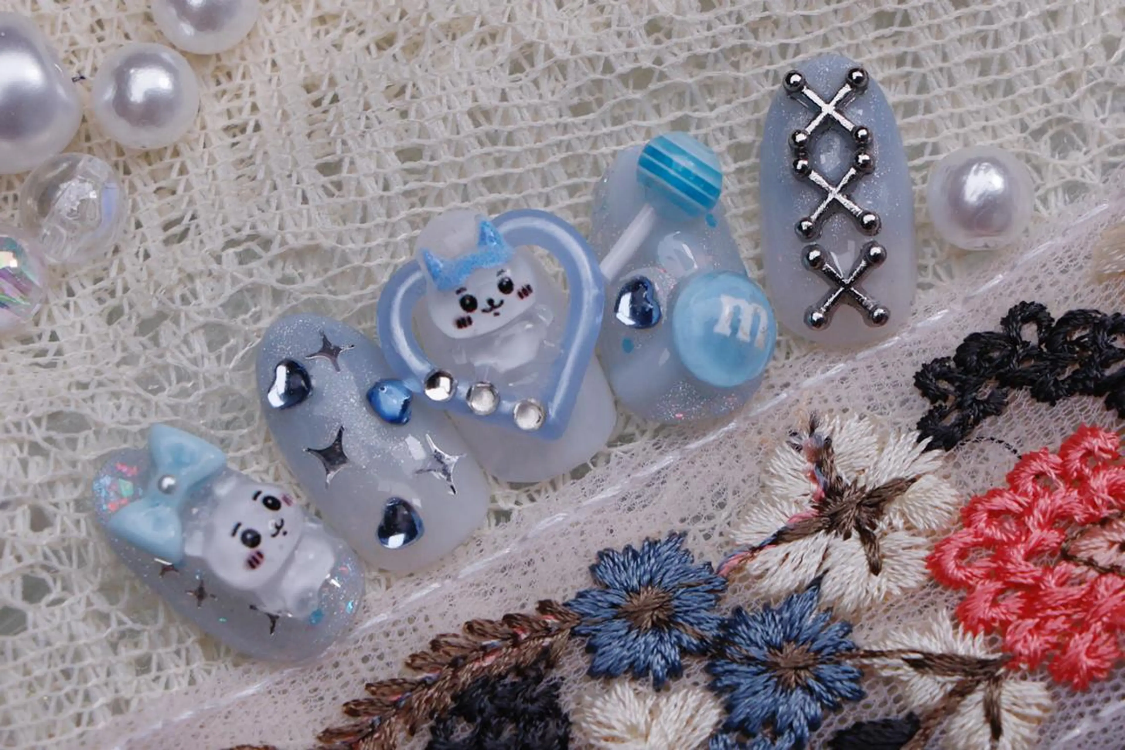 ネイル ハロウィン ロングネイル マグネットネイル スカルプネイル ネイルチップ ハンドネイル Mss えりのネイルデザイン