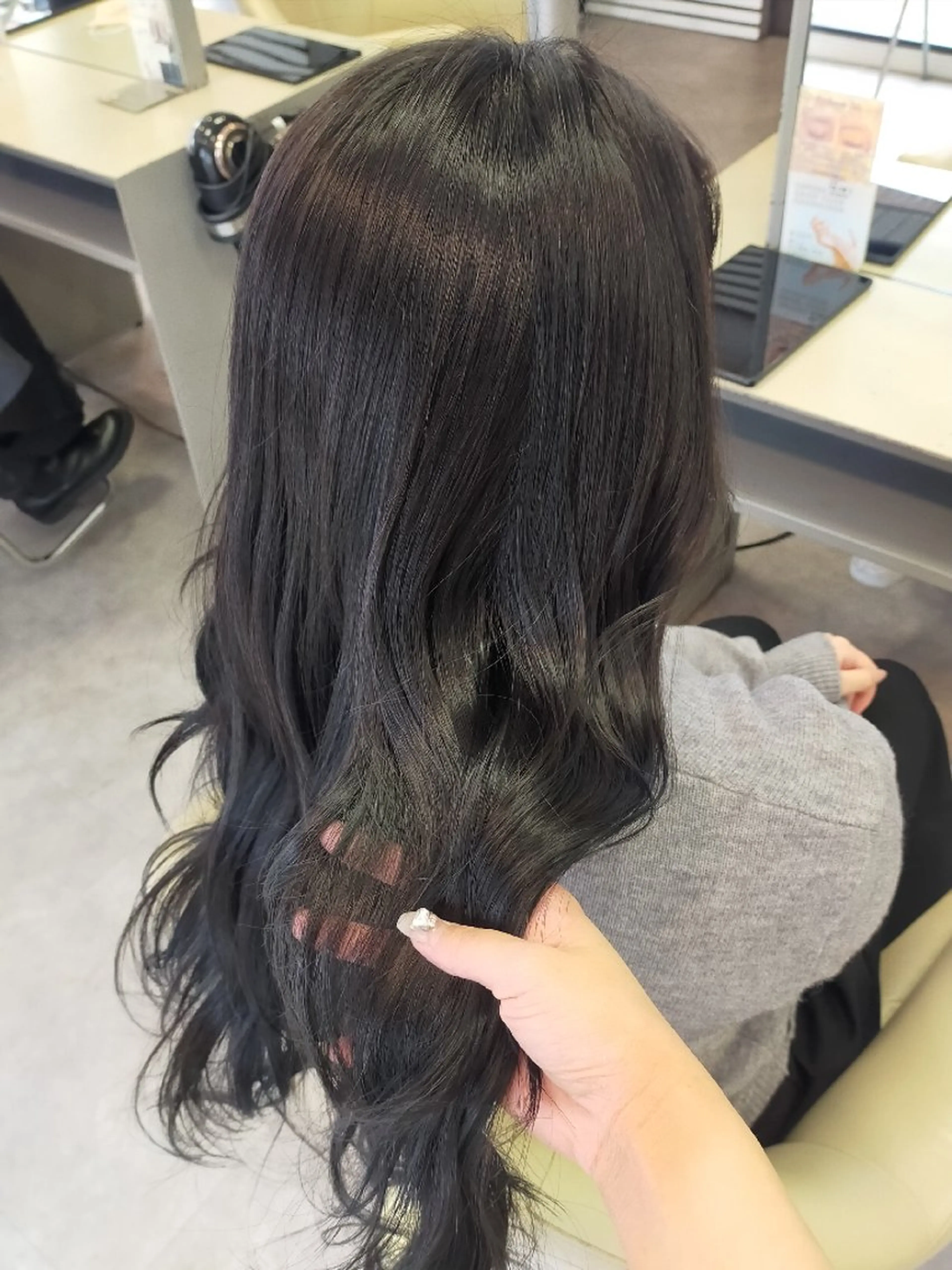 カラー ヘアカラー トリートメント SiLO 🎀 𝕂𝕒𝕟𝕟𝕒のヘアスタイル