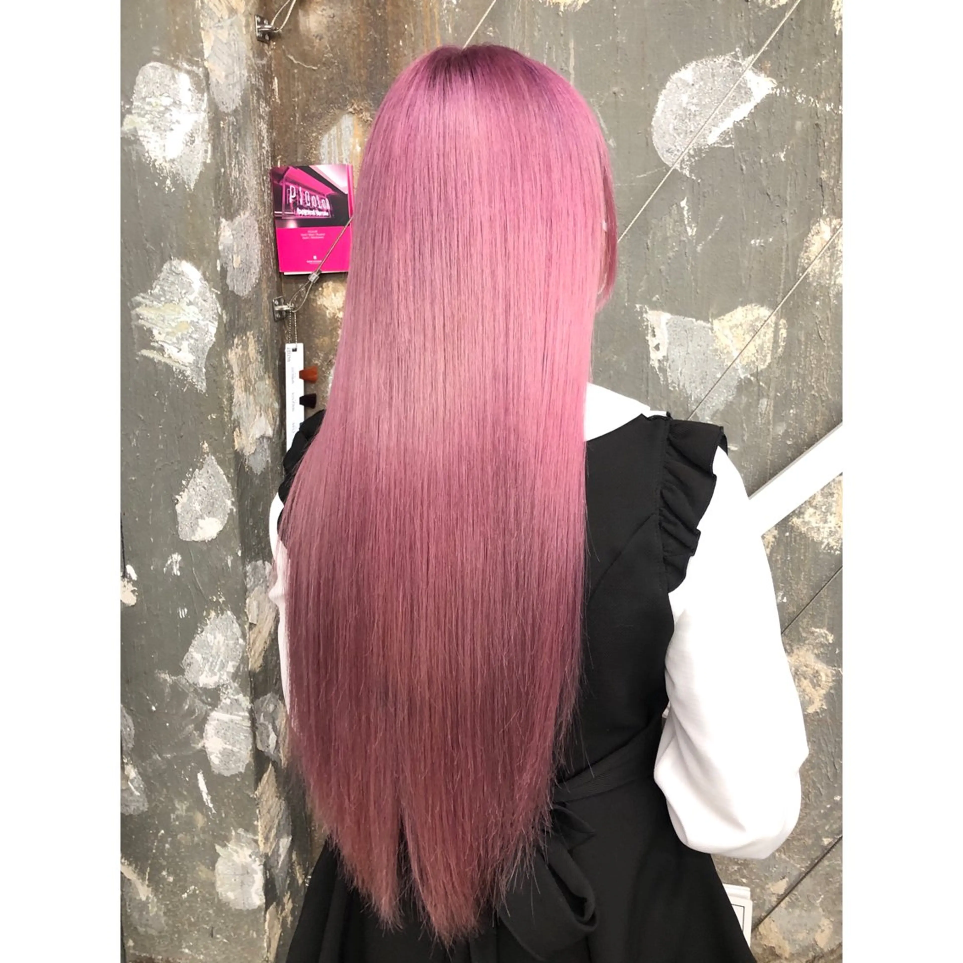 ロング カラー ブリーチ ケアブリーチ ハイトーンカラー ラベンダーカラー ラベンダーピンク ヘアカラー 推しカラー✨ オタク美容師ユウカのヘアスタイル