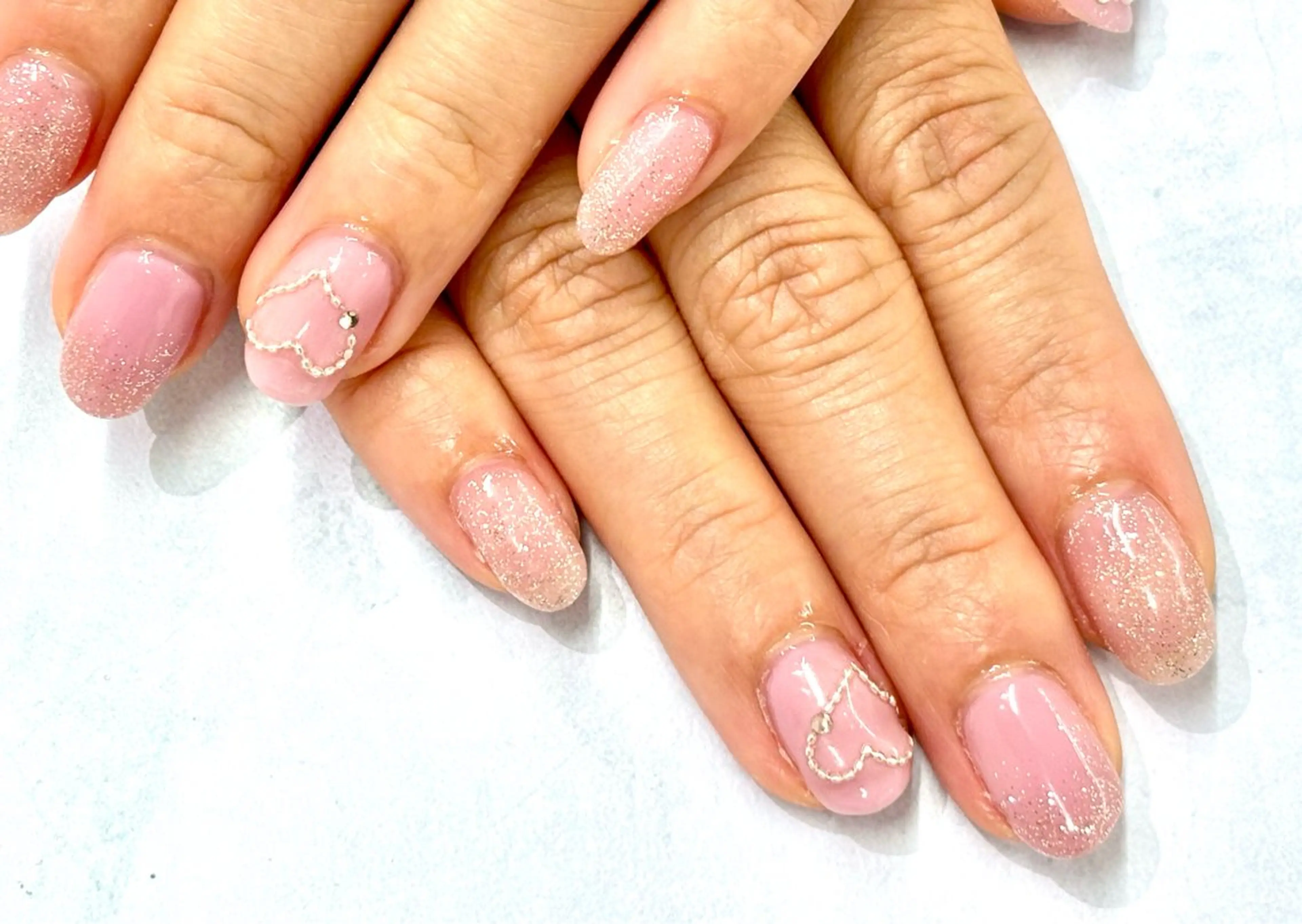 ネイル ゆうちゃんカット専門店所属・ゆうちゃんネイル フィルイン対応サロンのネイルデザイン