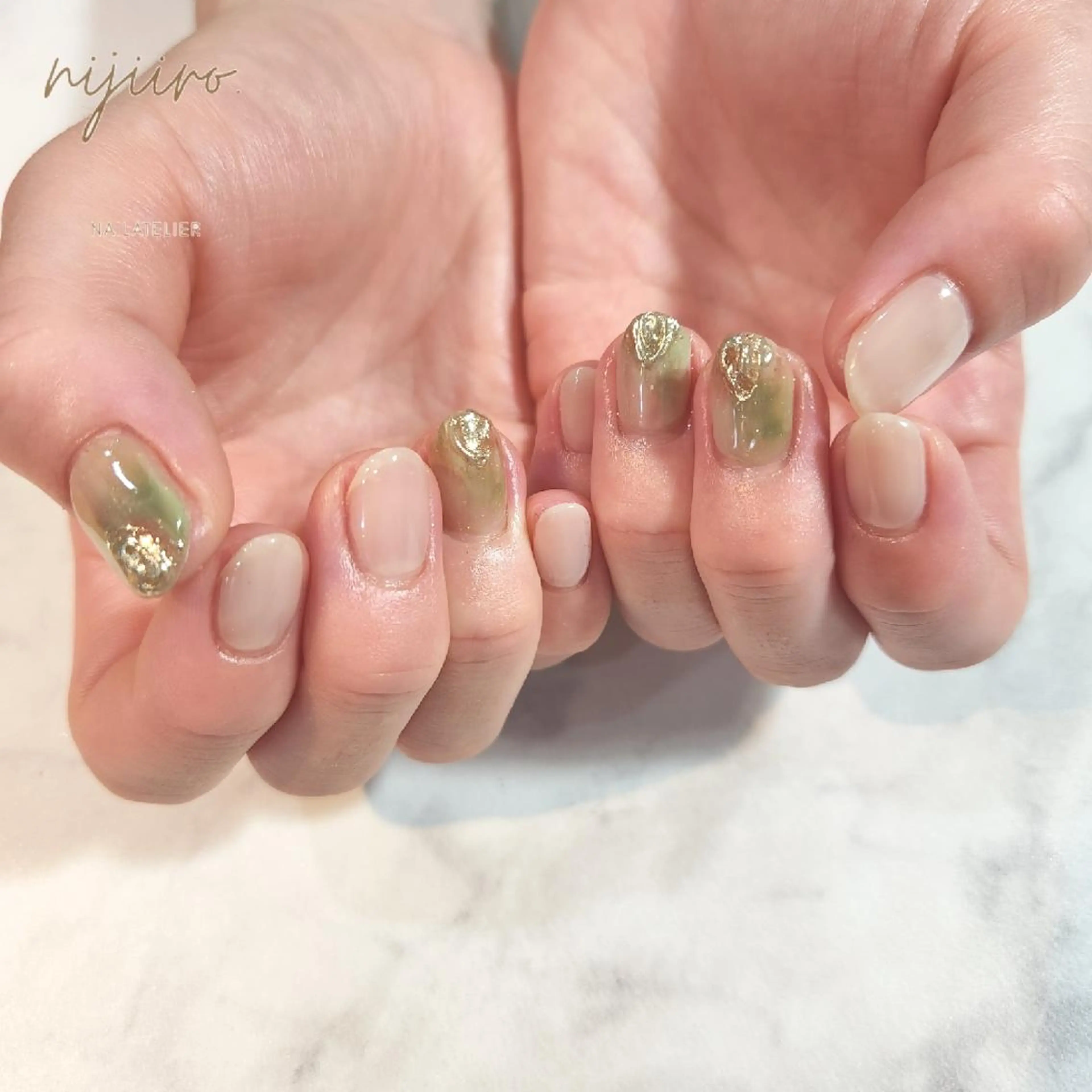 ネイル ハンドネイル nailatelier nijiiro.所属・nijiiro🌈 サトウのネイルデザイン