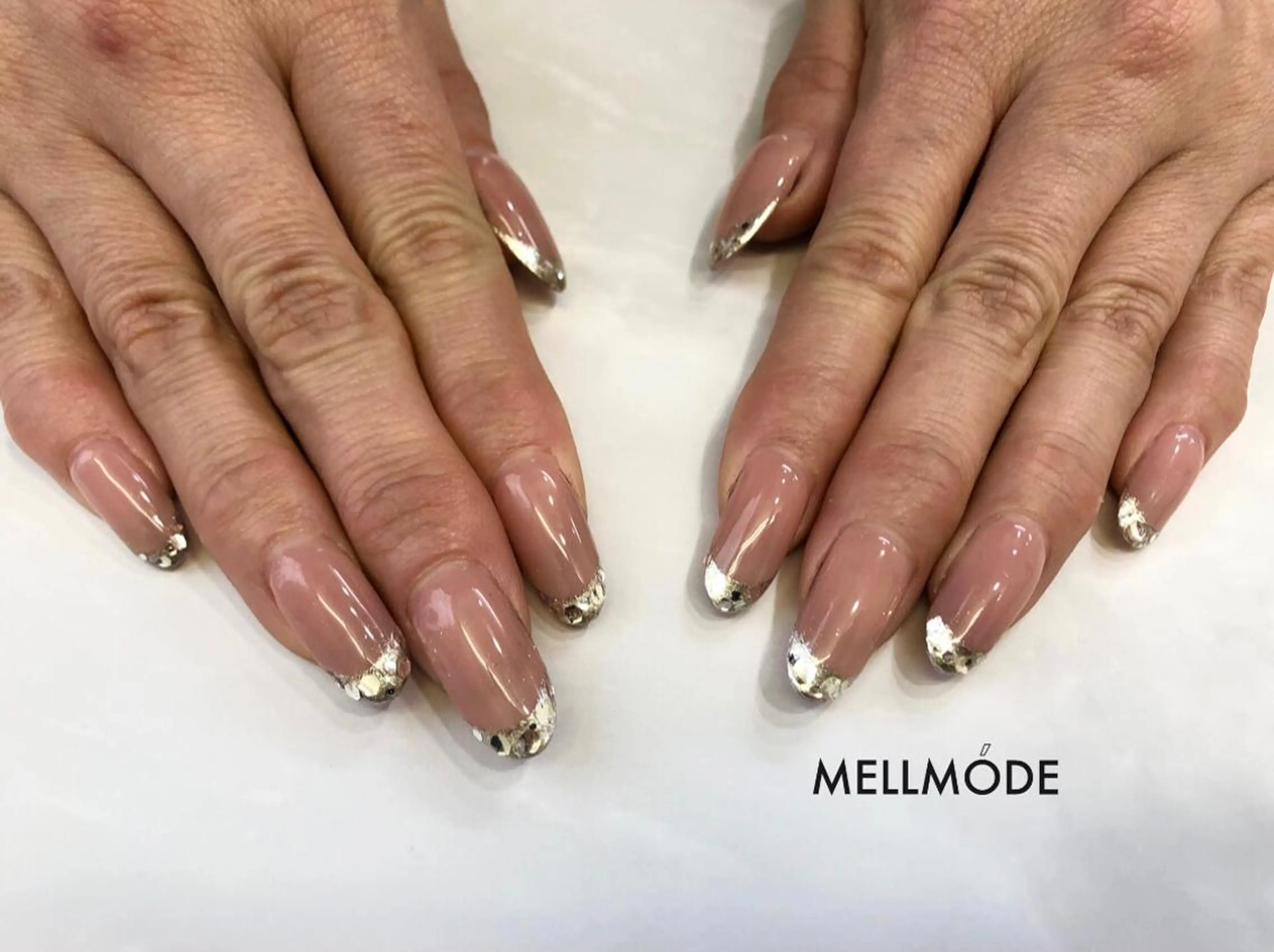 ネイル 長さ出し フレンチネイル ガラスフレンチ MELLMODE所属・Nakano Kanaのネイルデザイン