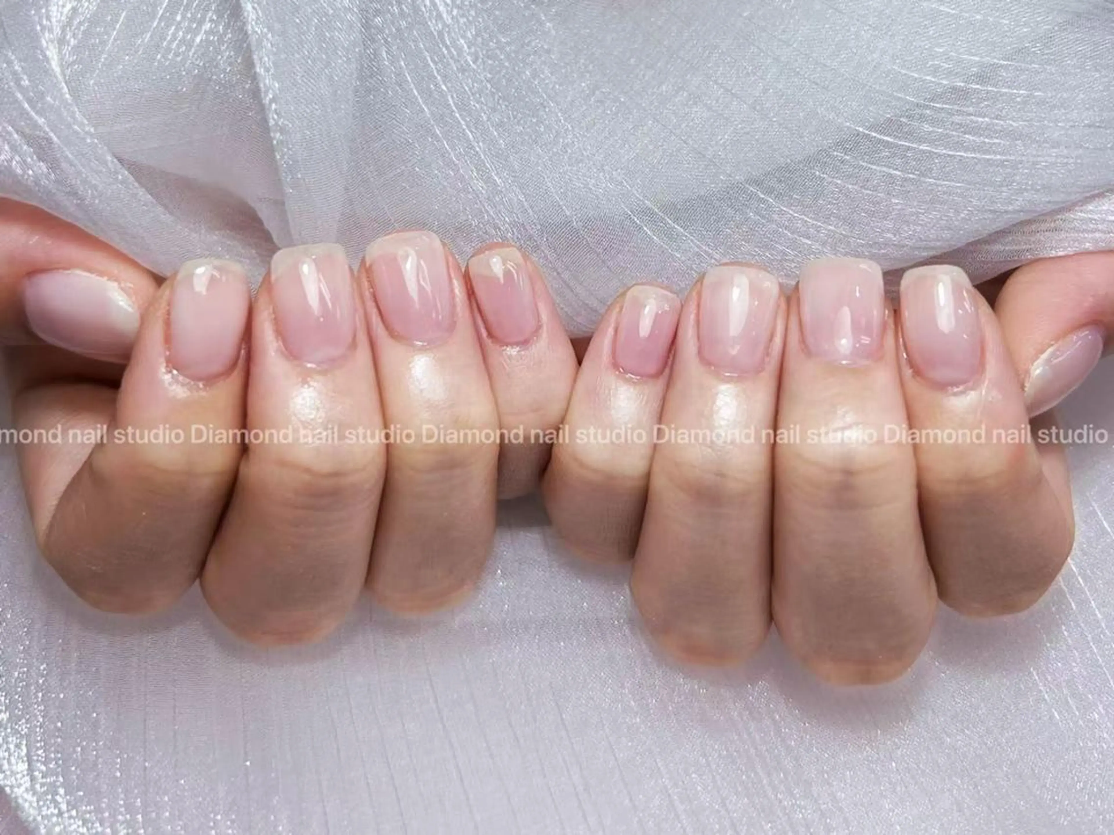 ネイル アートネイル オーロラネイル ガーリー キラキラネイル マグネットネイル ハンドネイル DIAMOND 💅のネイルデザイン