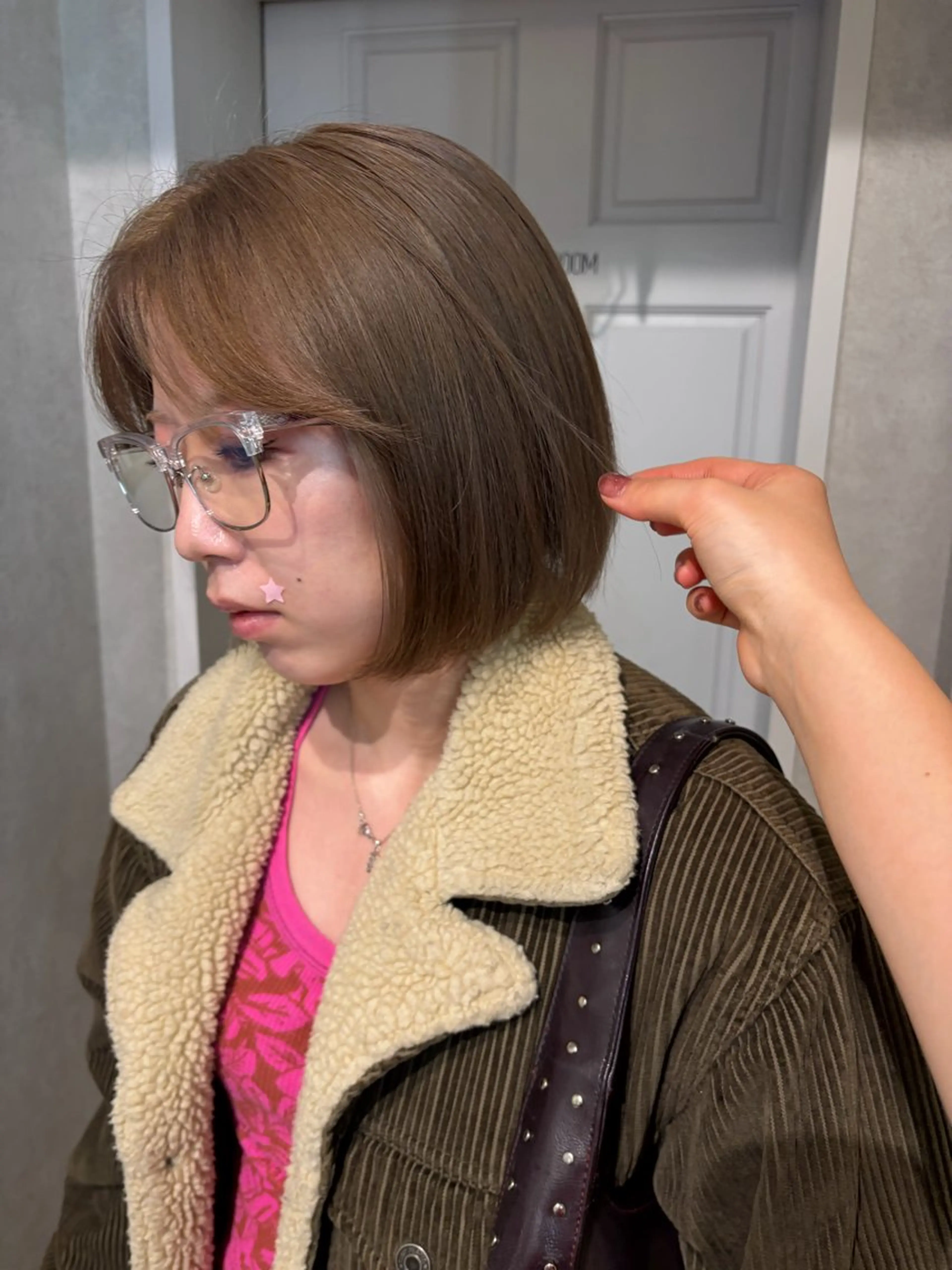 ミディアム カラー ベージュカラー ヘアカラー ナチュラル透明感🌱 小山美樹子のヘアスタイル