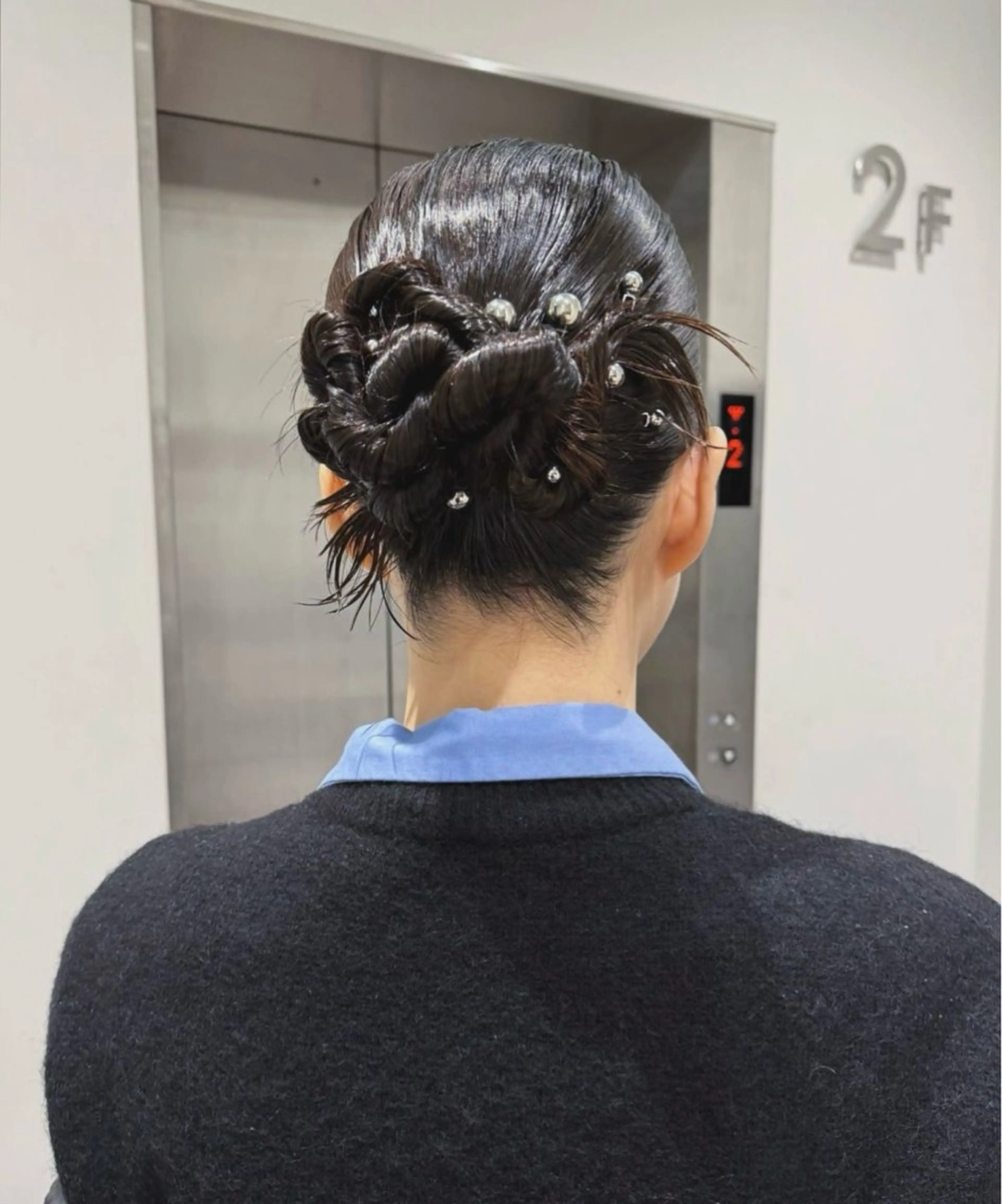 ミディアム ヘアアレンジ ヘアセット MISUZU🪡 ナチュラルモードのヘアスタイル