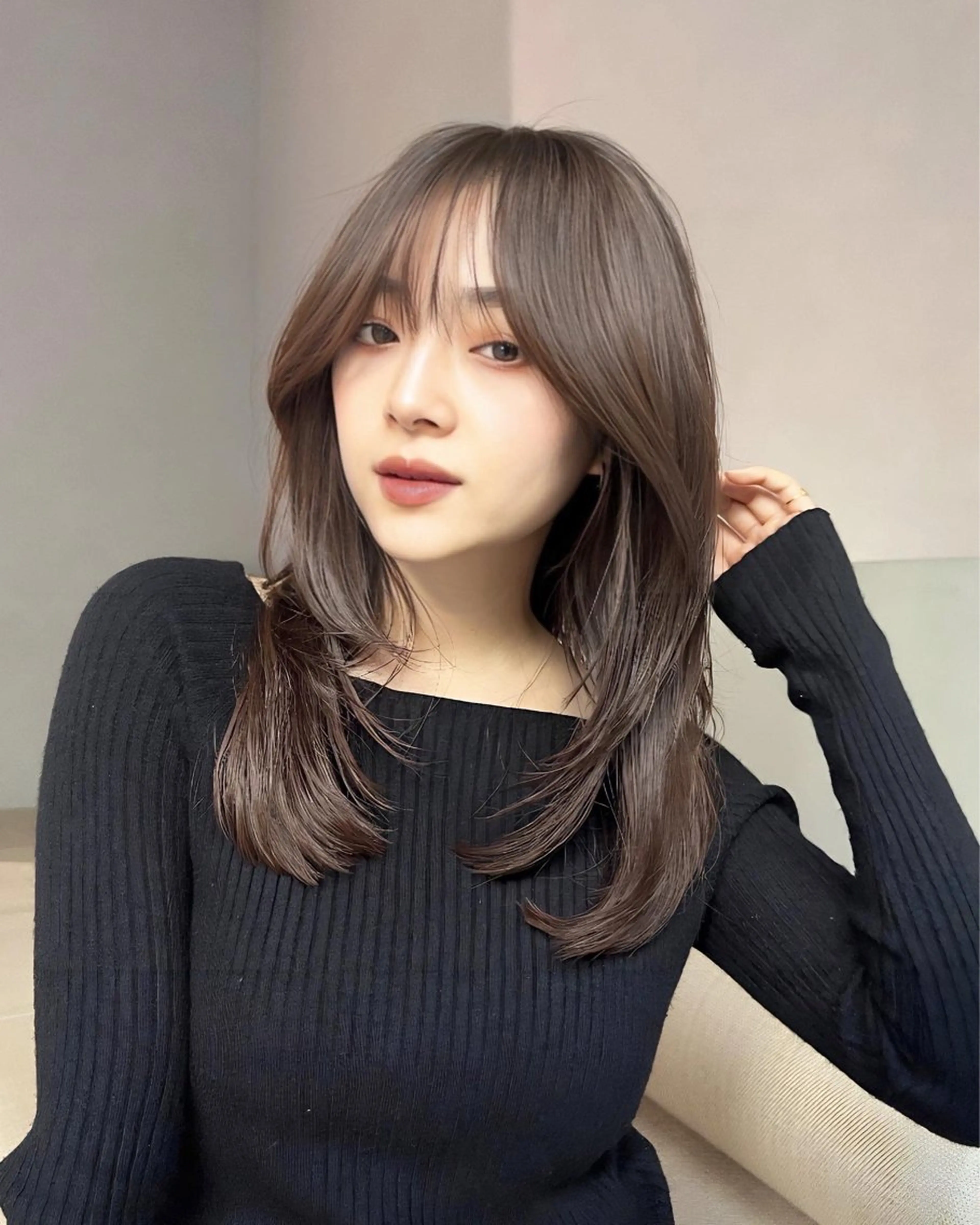 ミディアム レイヤーカット/ くびれヘア佐藤大空のヘアスタイル