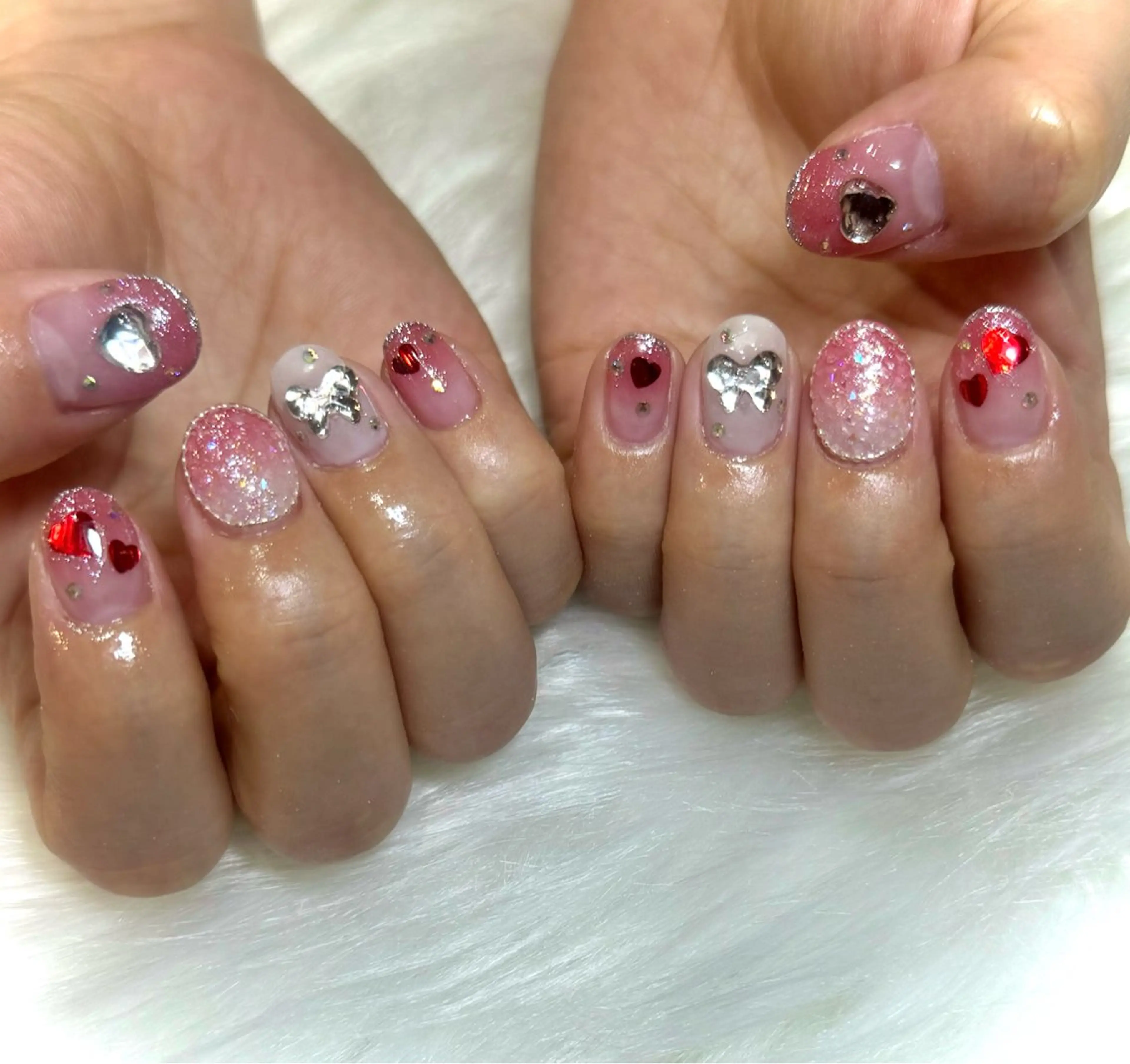 ネイル ハンドネイル Tiara♛ティアラ 山口くるみのネイルデザイン