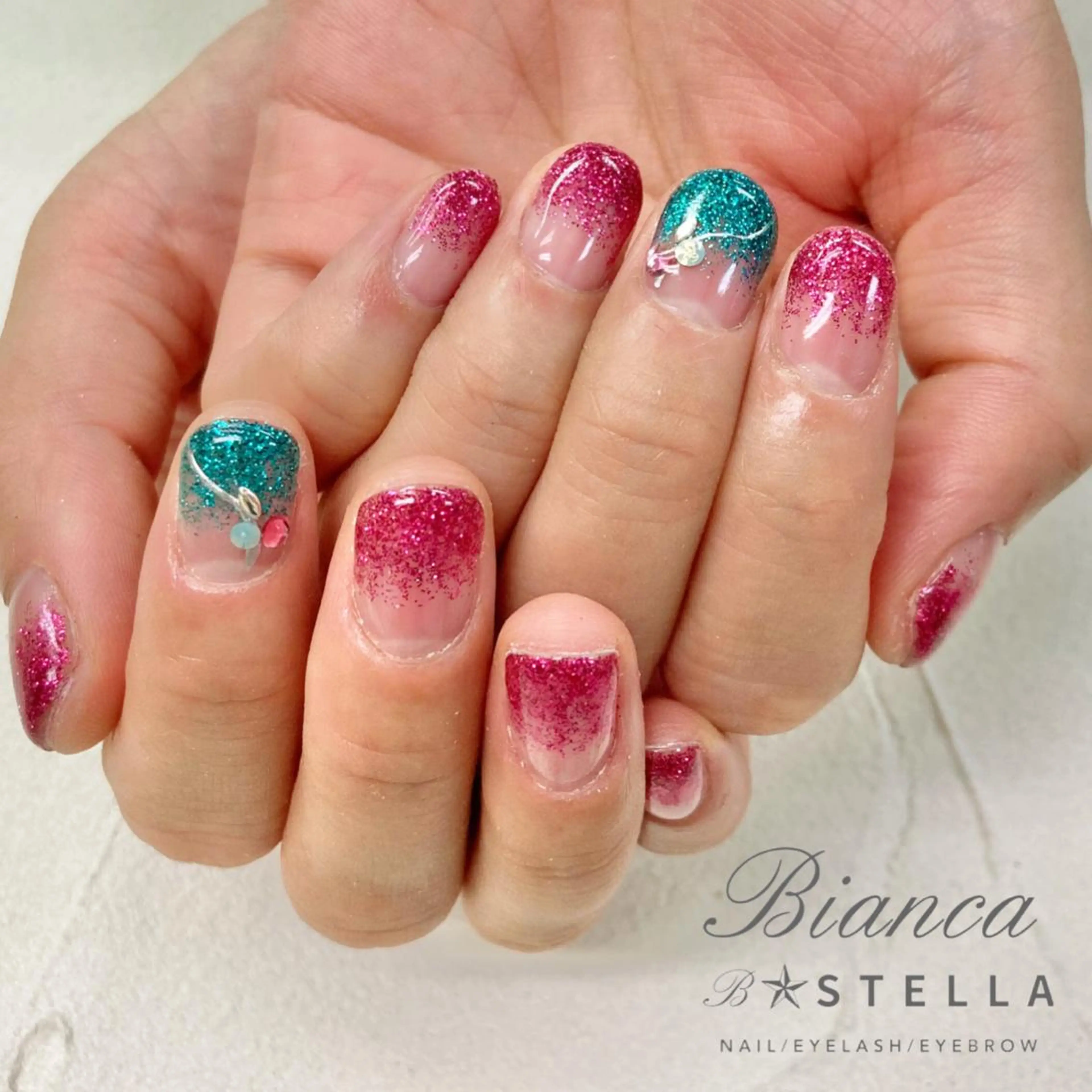 ネイル ラメ(グリッター) Mojyam nail所属・松本 実咲のネイルデザイン