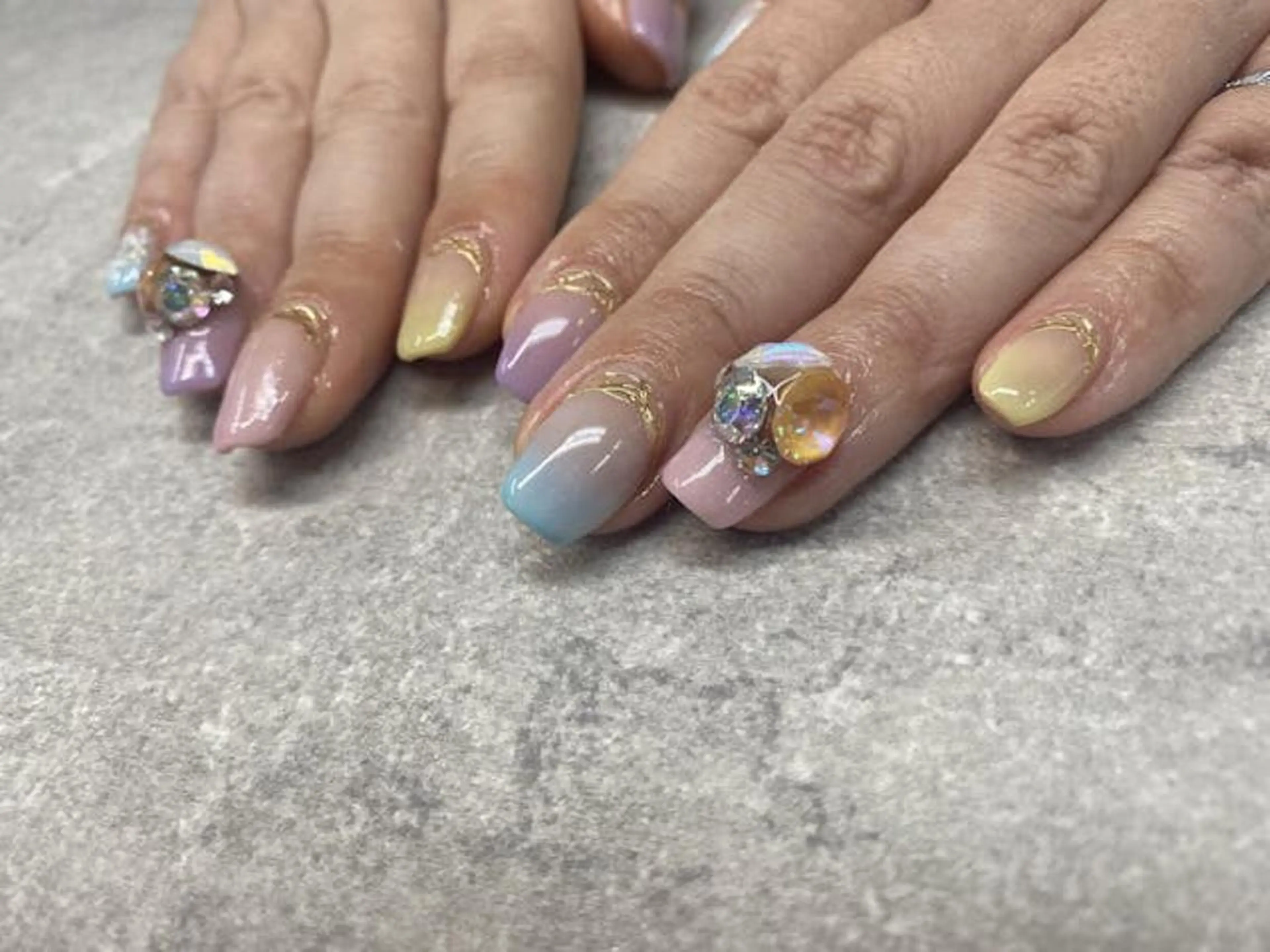 ネイル FASTNAIL PLUS 新宿店のネイルデザイン