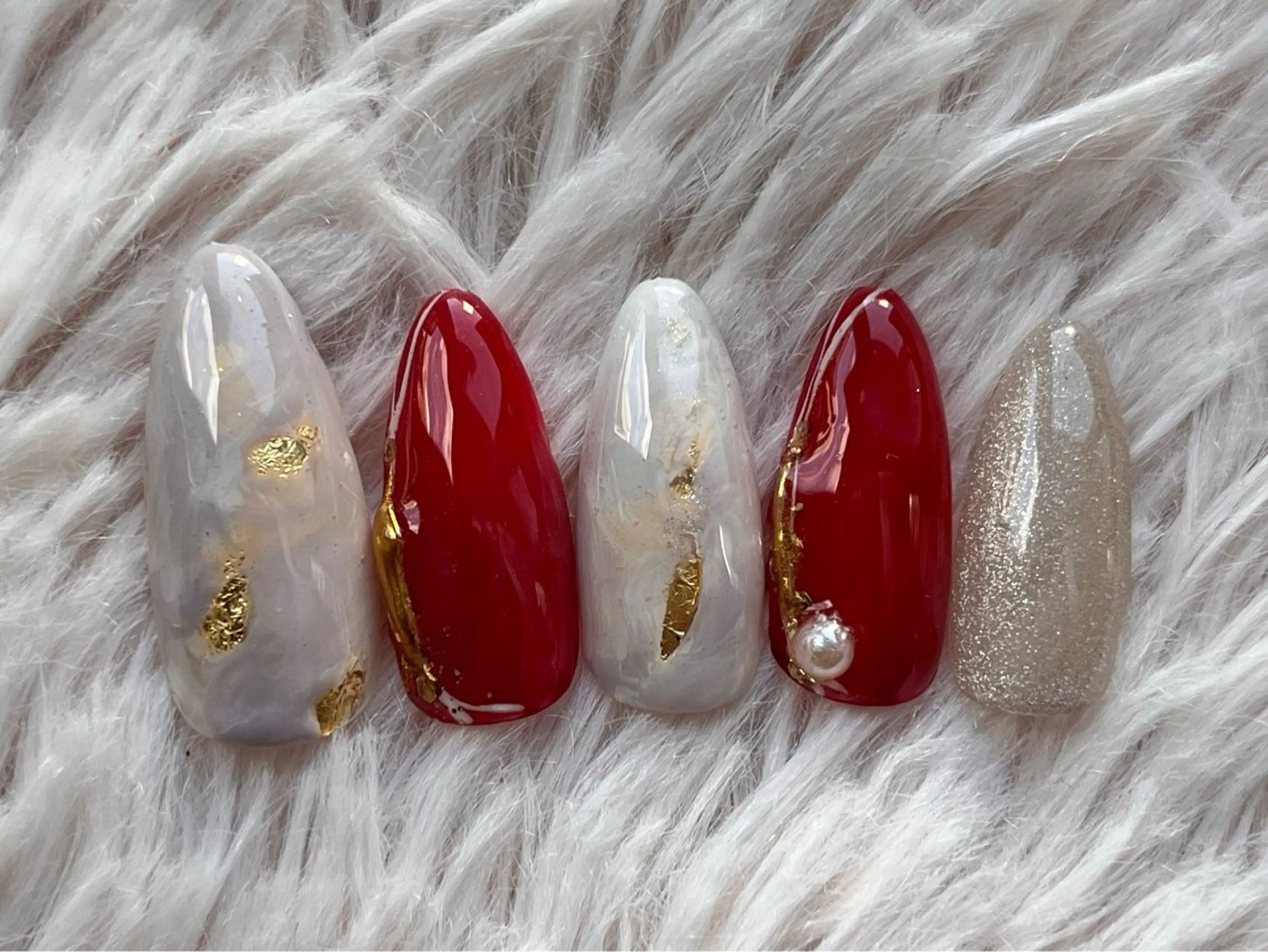 ネイル ニュアンスネイル 冬ネイル RIONnail(リオンネイル)所属・RIONnail Yurikaのネイルデザイン