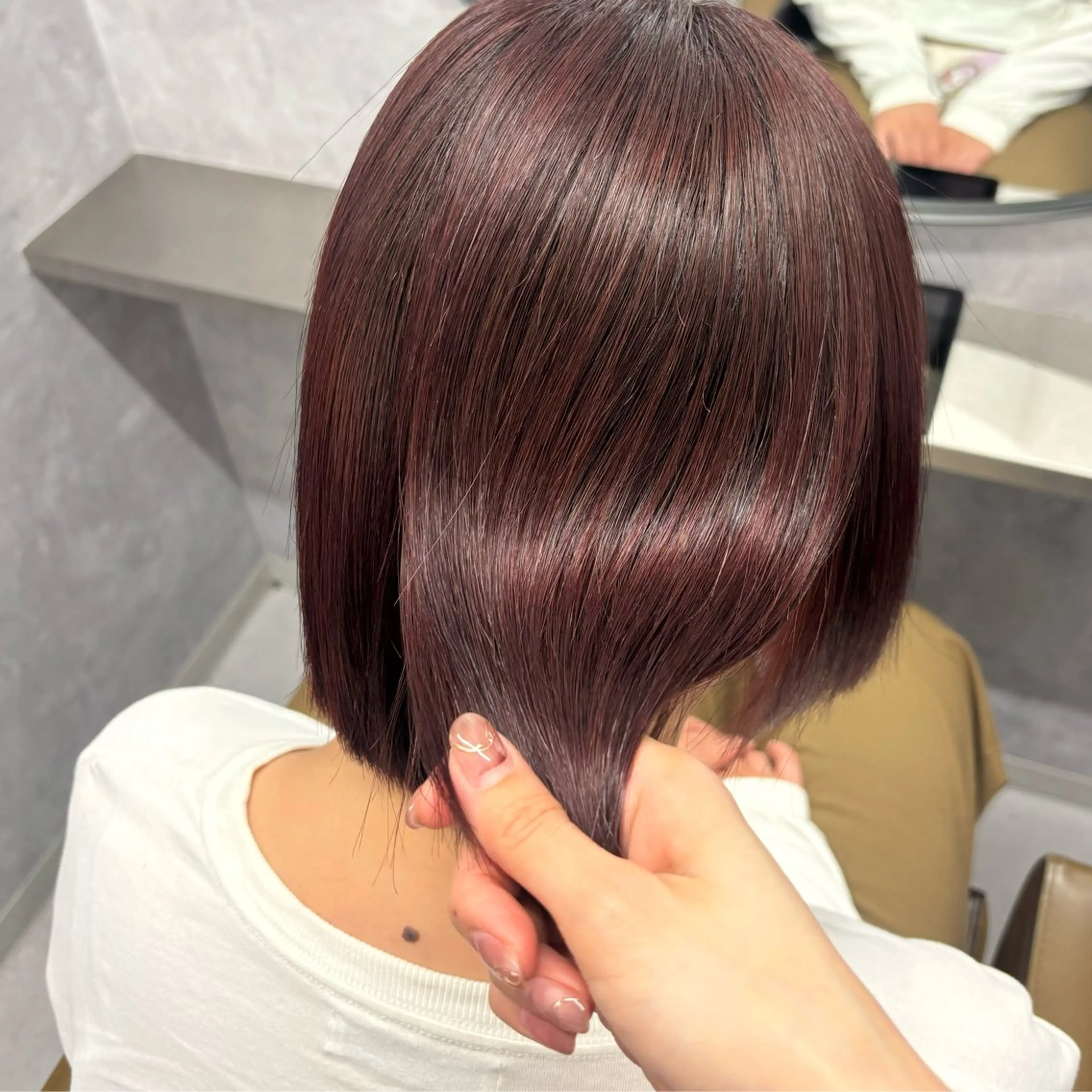 ショート カラー ヘアカラー トリートメント NUMBER_ ユイナのヘアスタイル