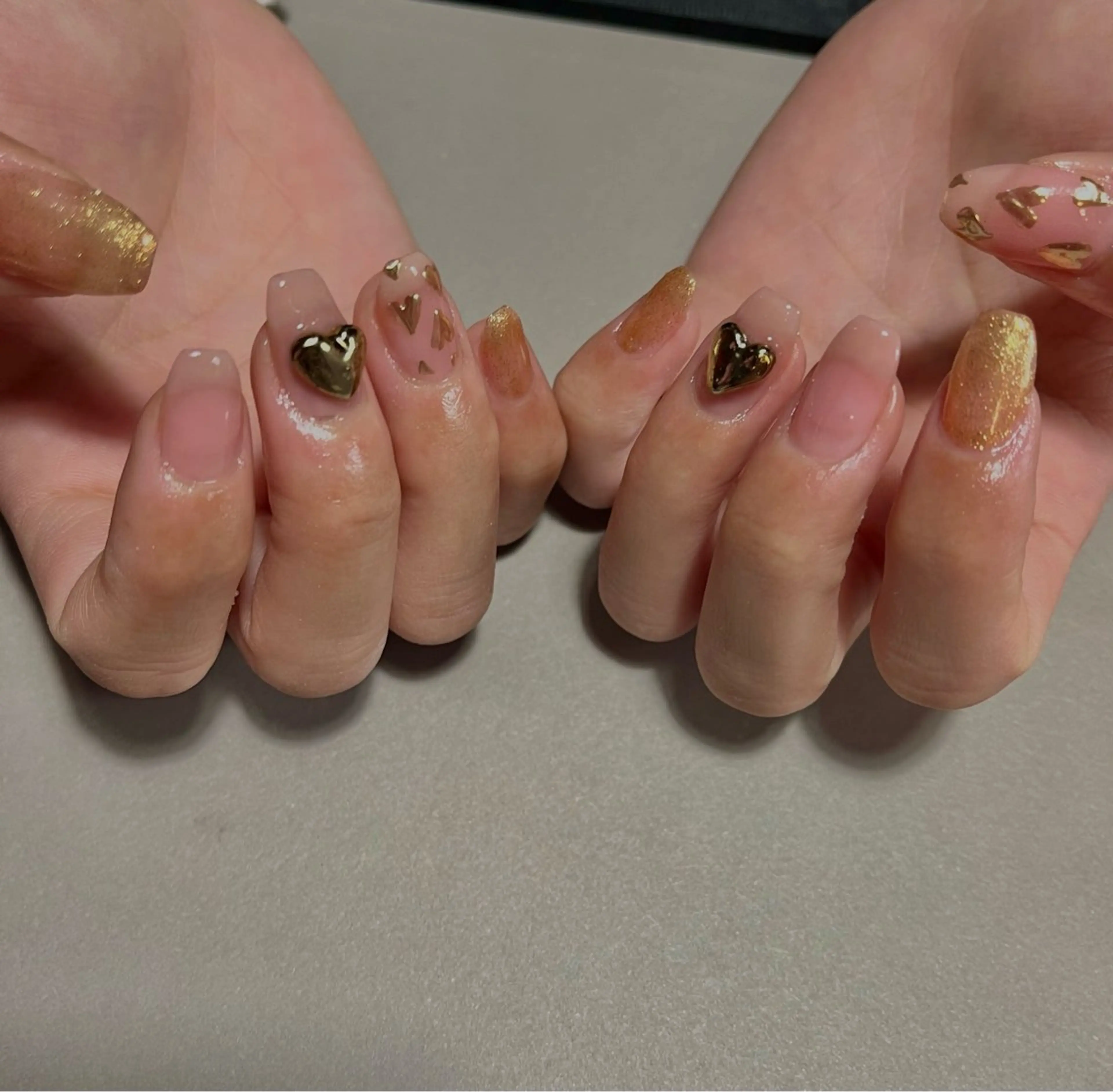 ネイル ハート ぷっくりネイル ハンドネイル ネイルハウス✴︎ふたご座所属・ネイルハウスふたご座 Natsumiのネイルデザイン