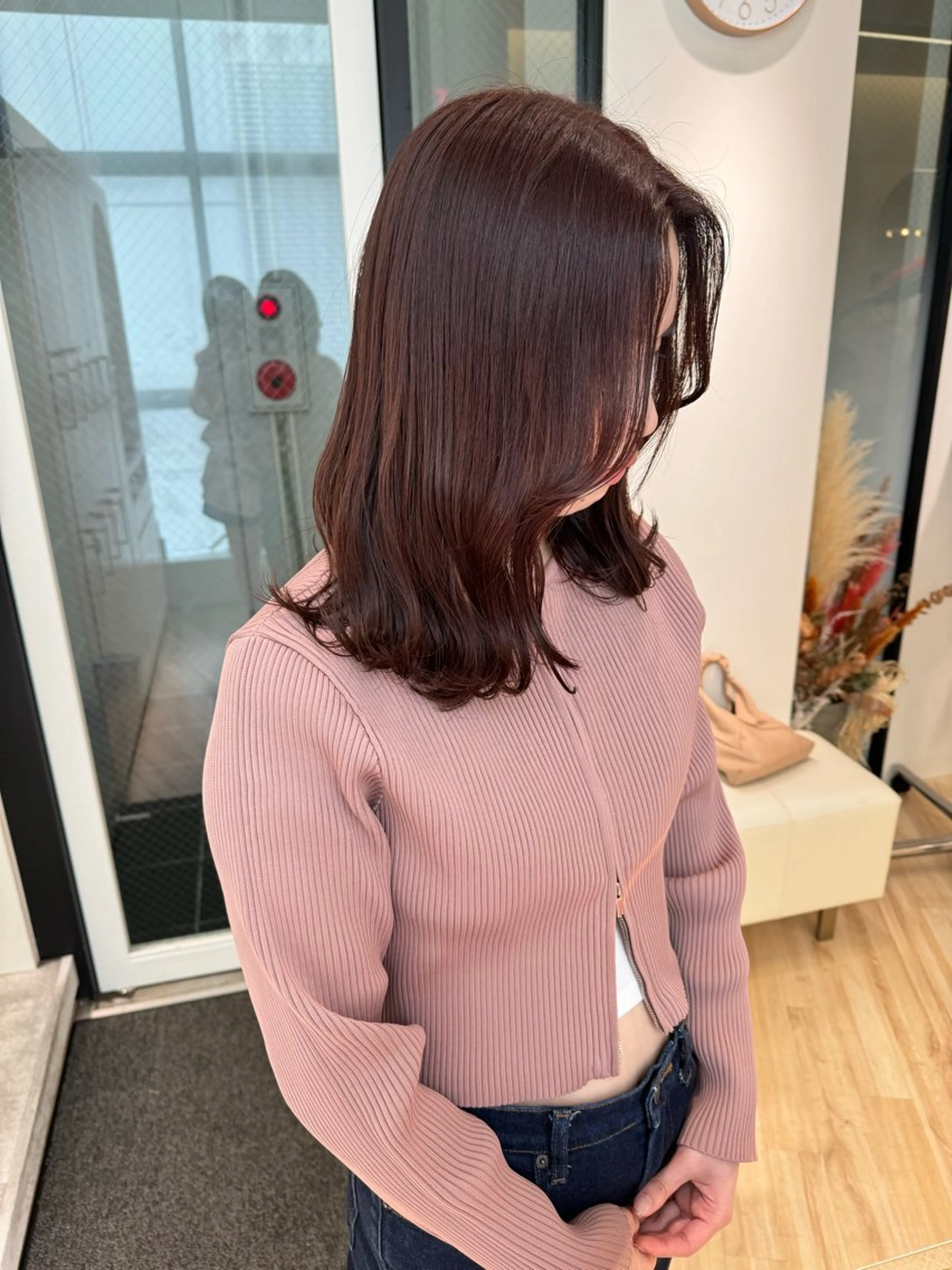 セミロング カラー ParveMix 岡本えりかのヘアスタイル