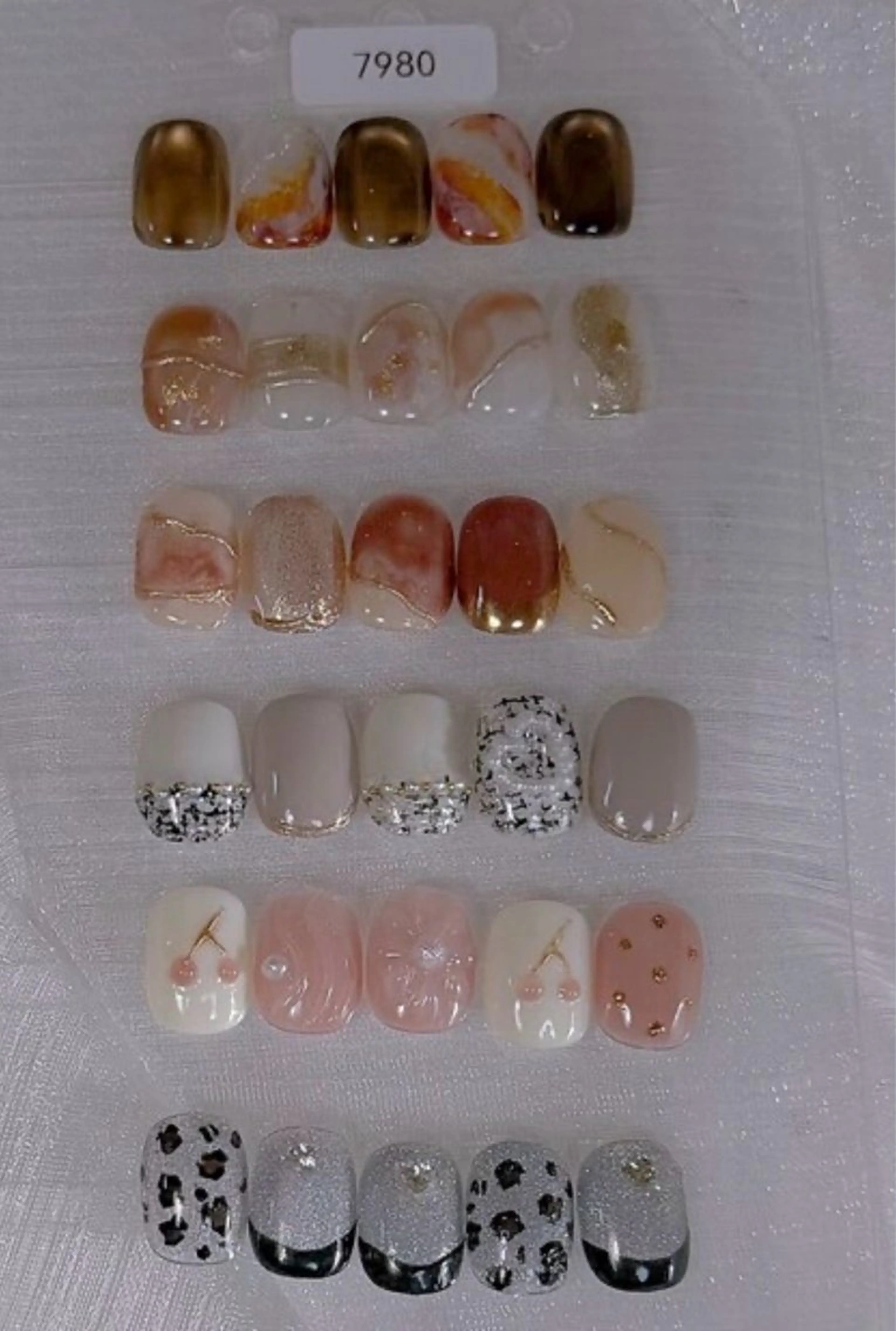 ネイル 亀戸nail ーひとみのネイルデザイン