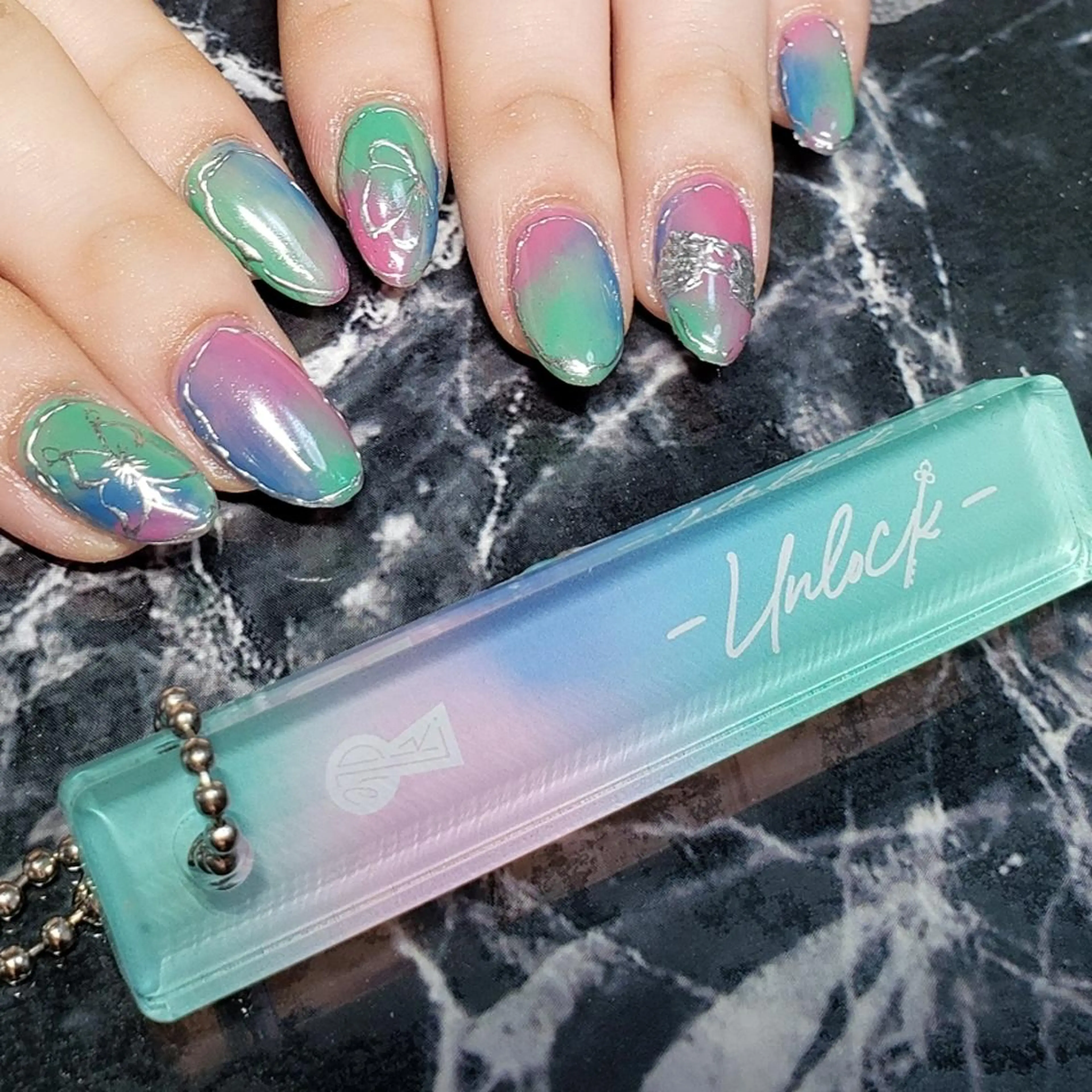 ショート ネイル クロキ 。のネイルデザイン