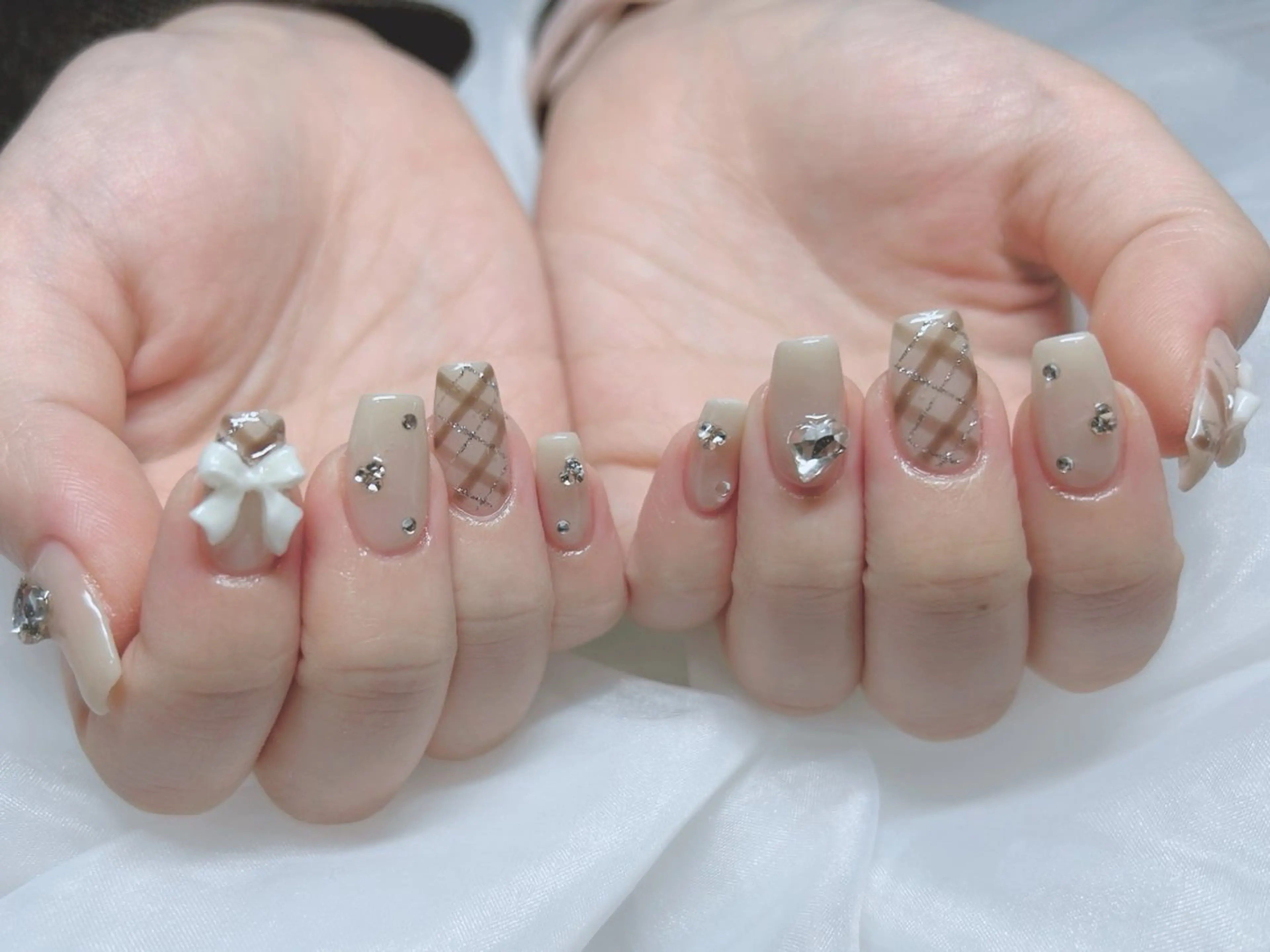 ネイル ハンドネイル GO TODAY SHAiRE SALON所属・Amuree nailのネイルデザイン