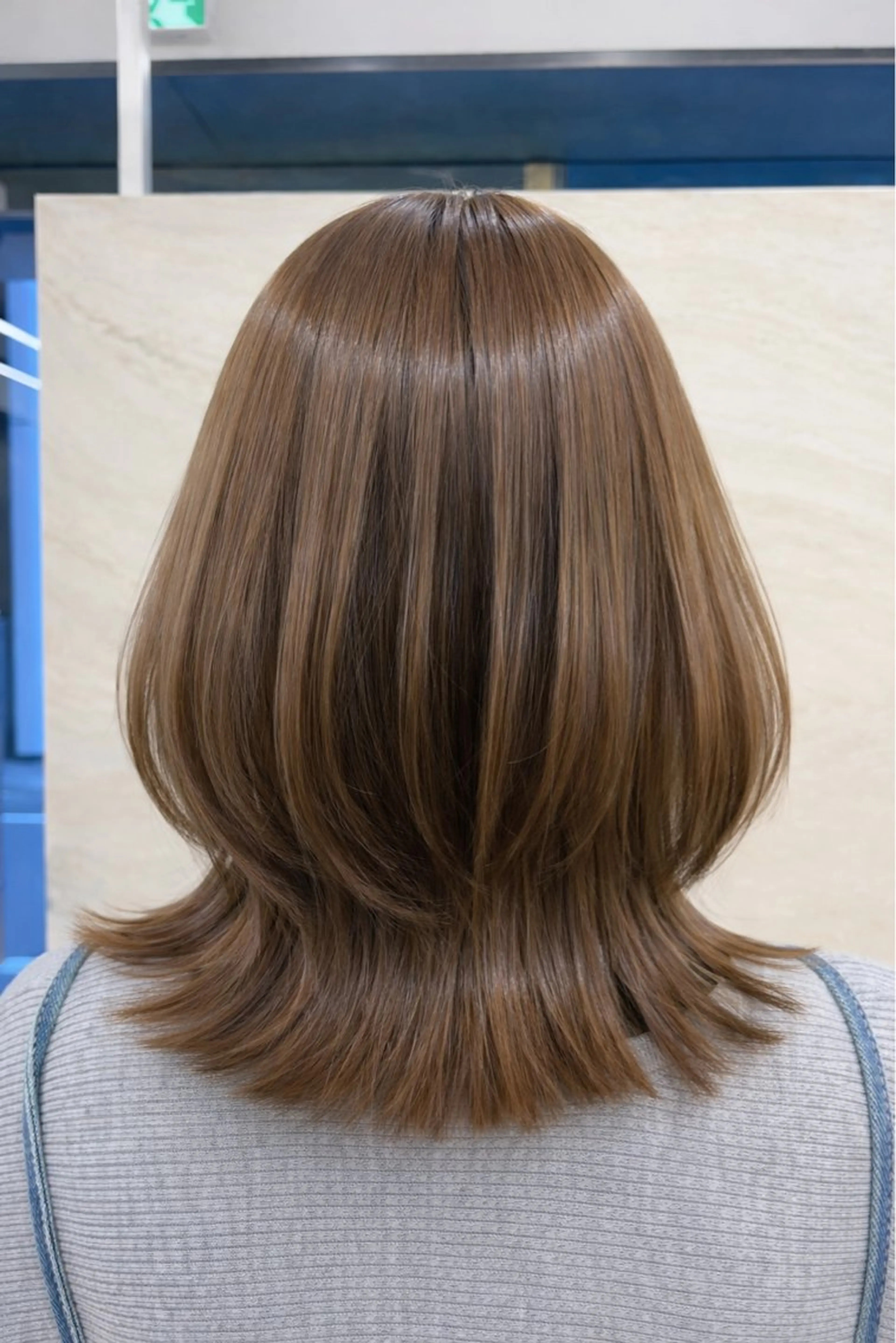 ミディアム カット ヘアカラー トリートメント 渋谷 OXY所属・艶髪ケア特化♦️ ありさのヘアスタイル