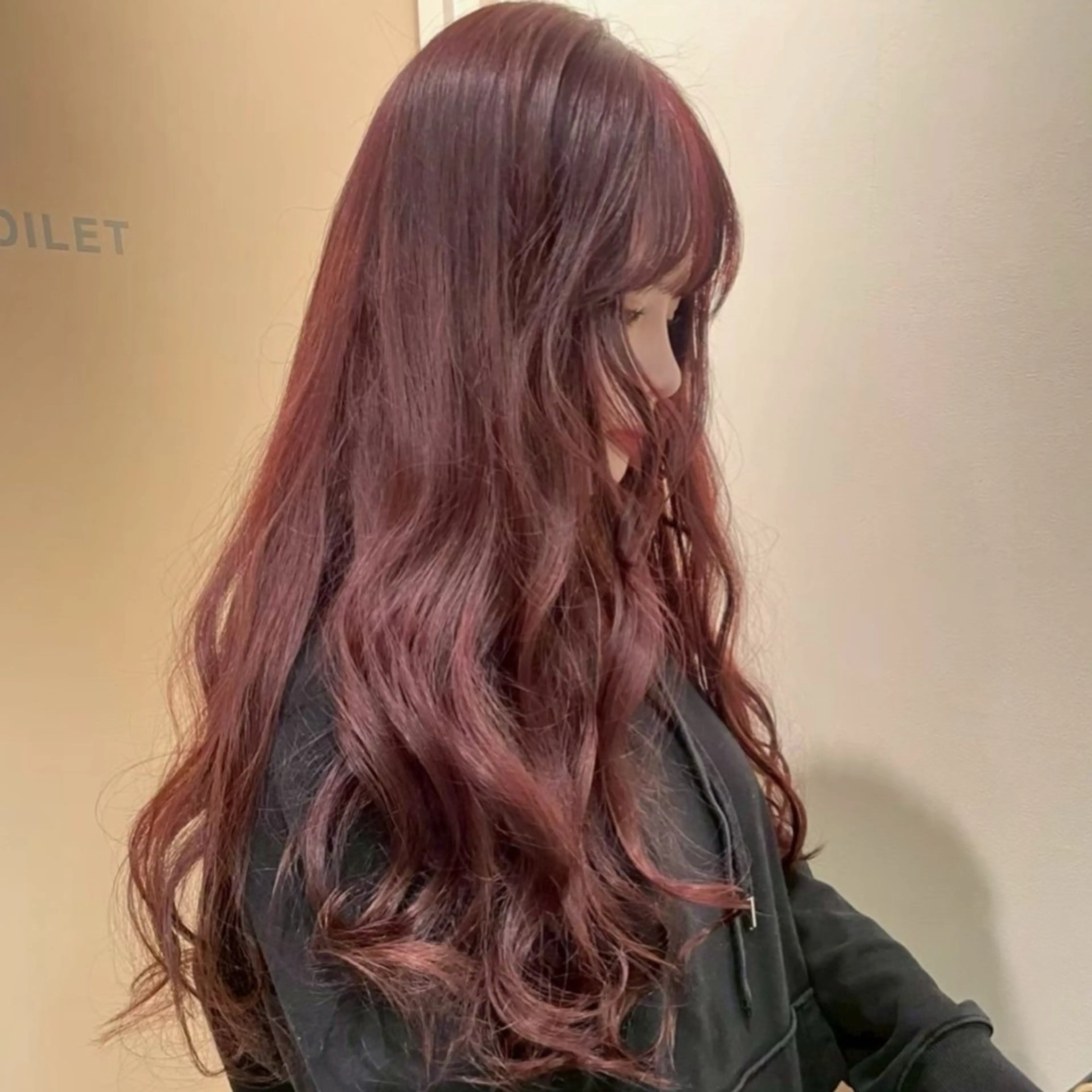 ロング カラー 濱田 妃香のヘアスタイル