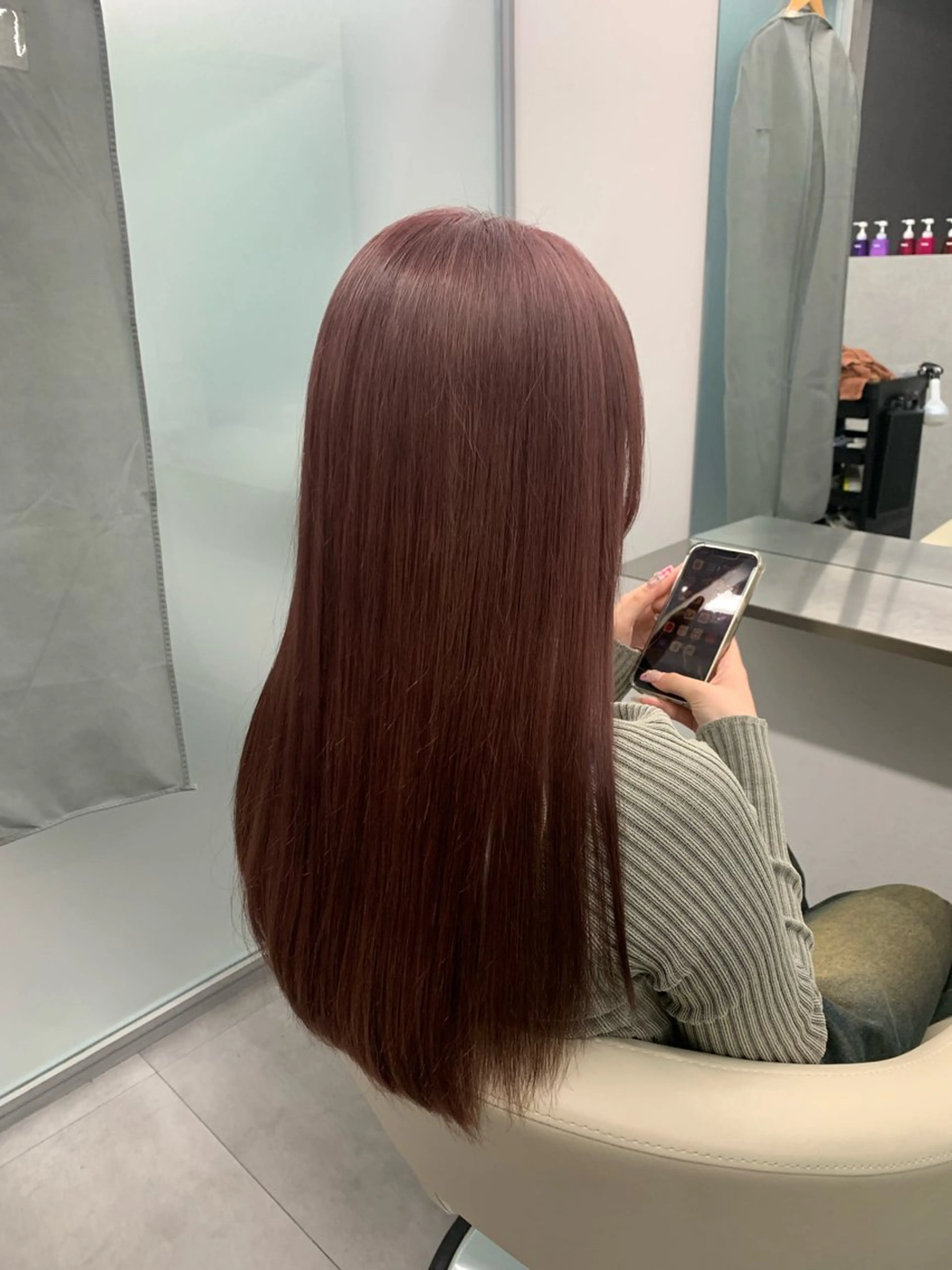 カラー ベージュカラー ピンクカラー ピンクベージュ ハイトーン /愛子のヘアスタイル