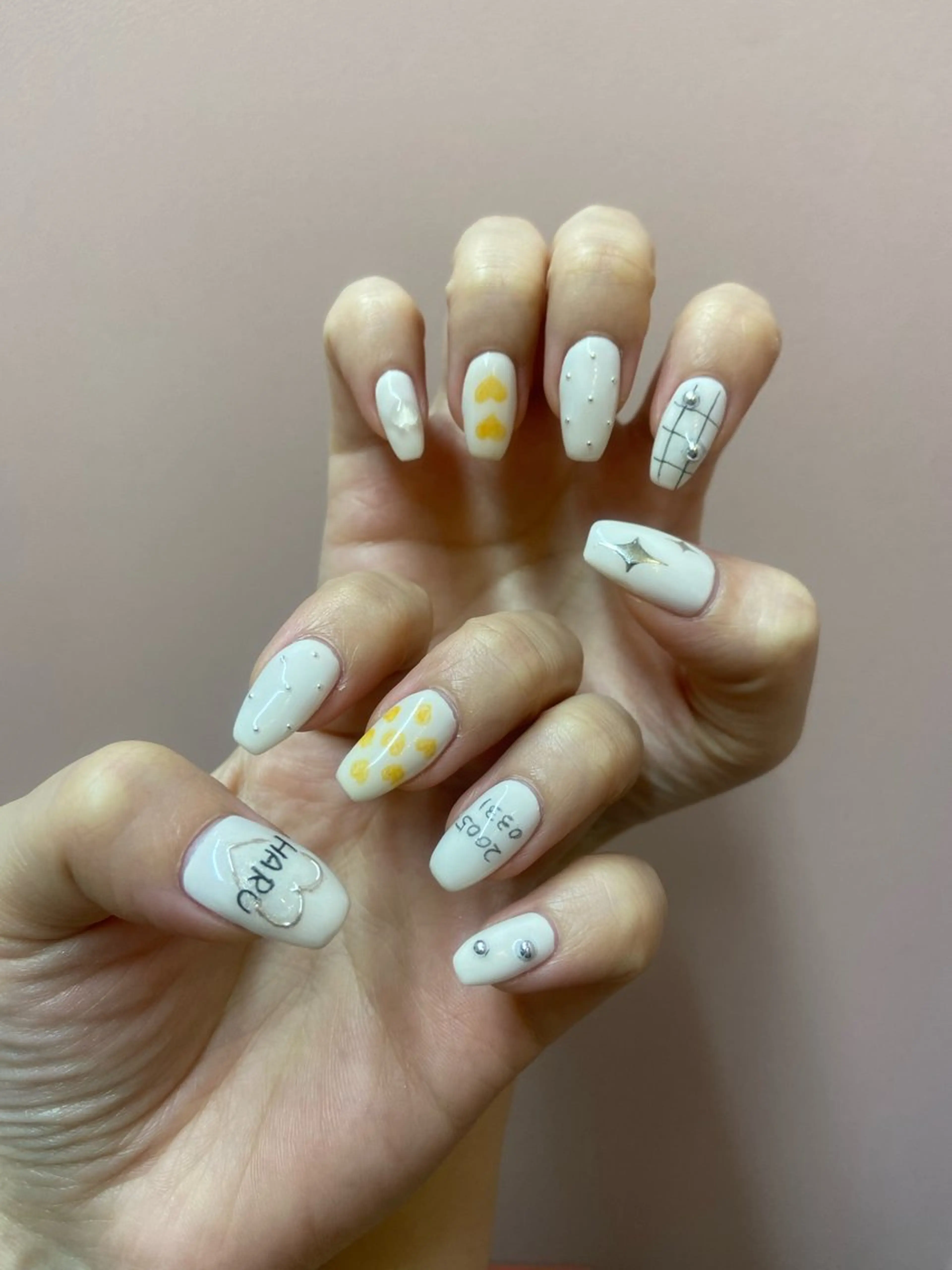 ネイル LOARK nail Minaのネイルデザイン