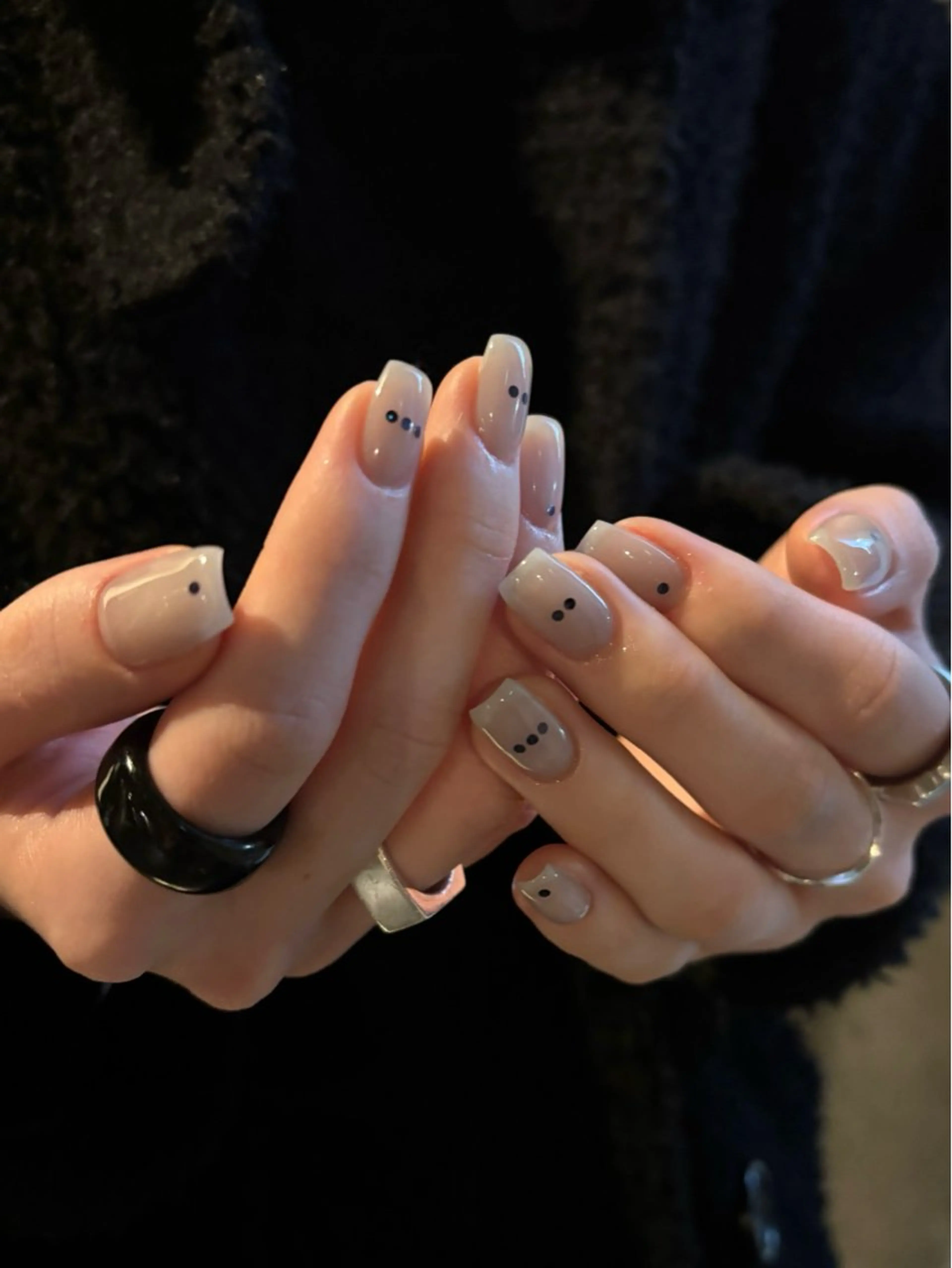 ネイル Manon Tomiのネイルデザイン