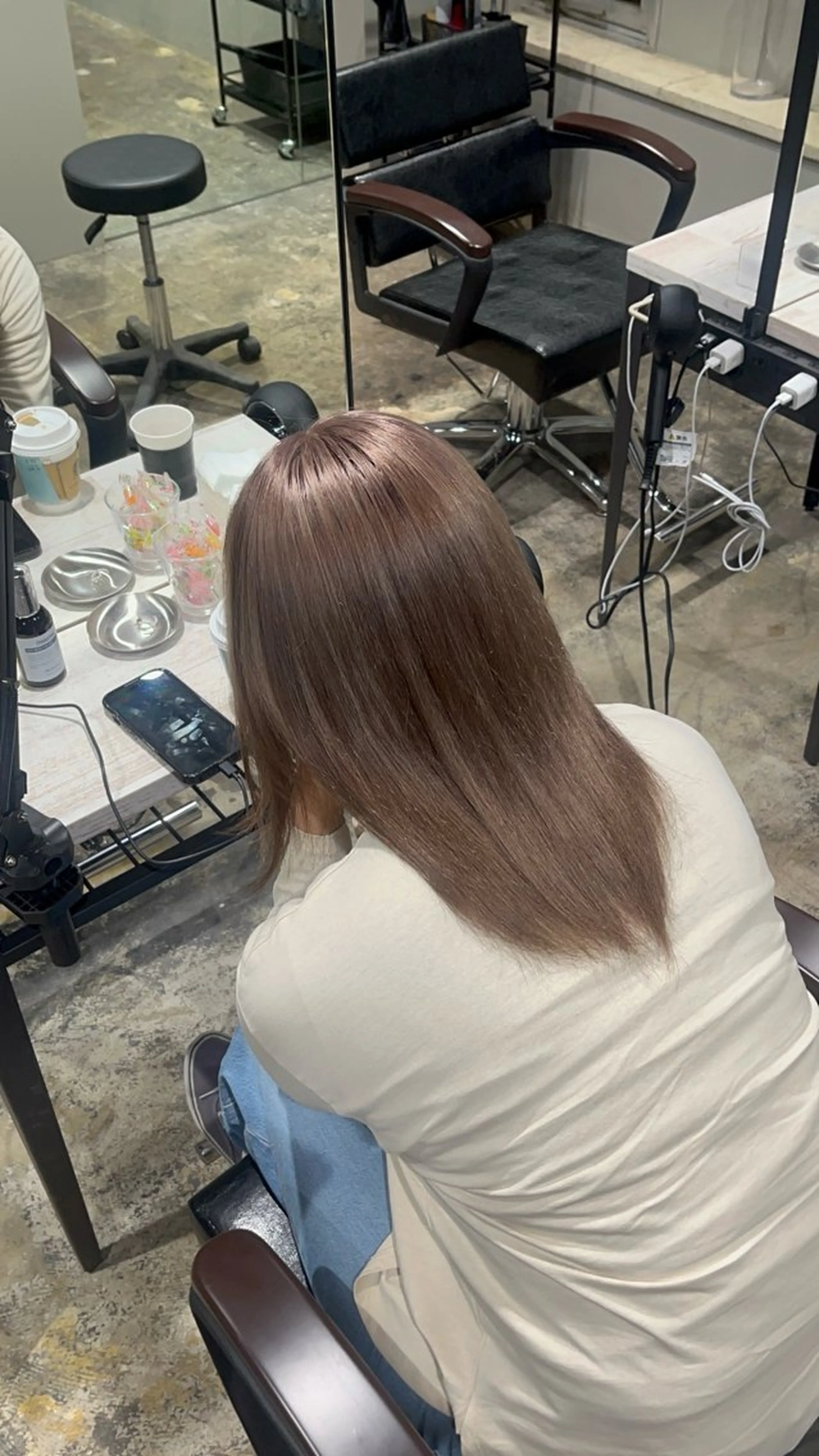 セミロング 渋谷ケアブリーチ ❤️🔥徳田空悟のヘアスタイル