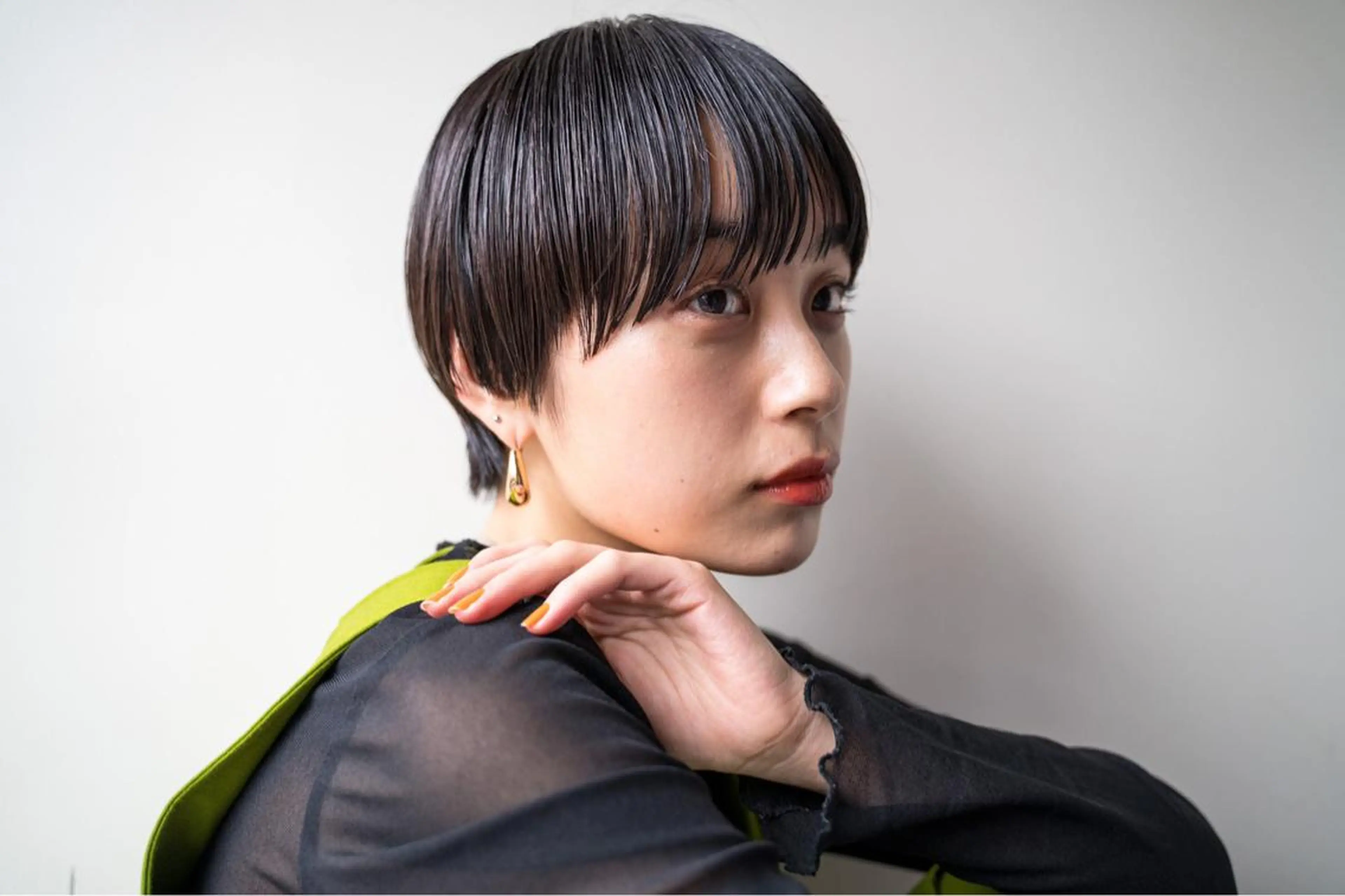 ショート カラー レイヤー／似合わせ TAKUYAのヘアスタイル