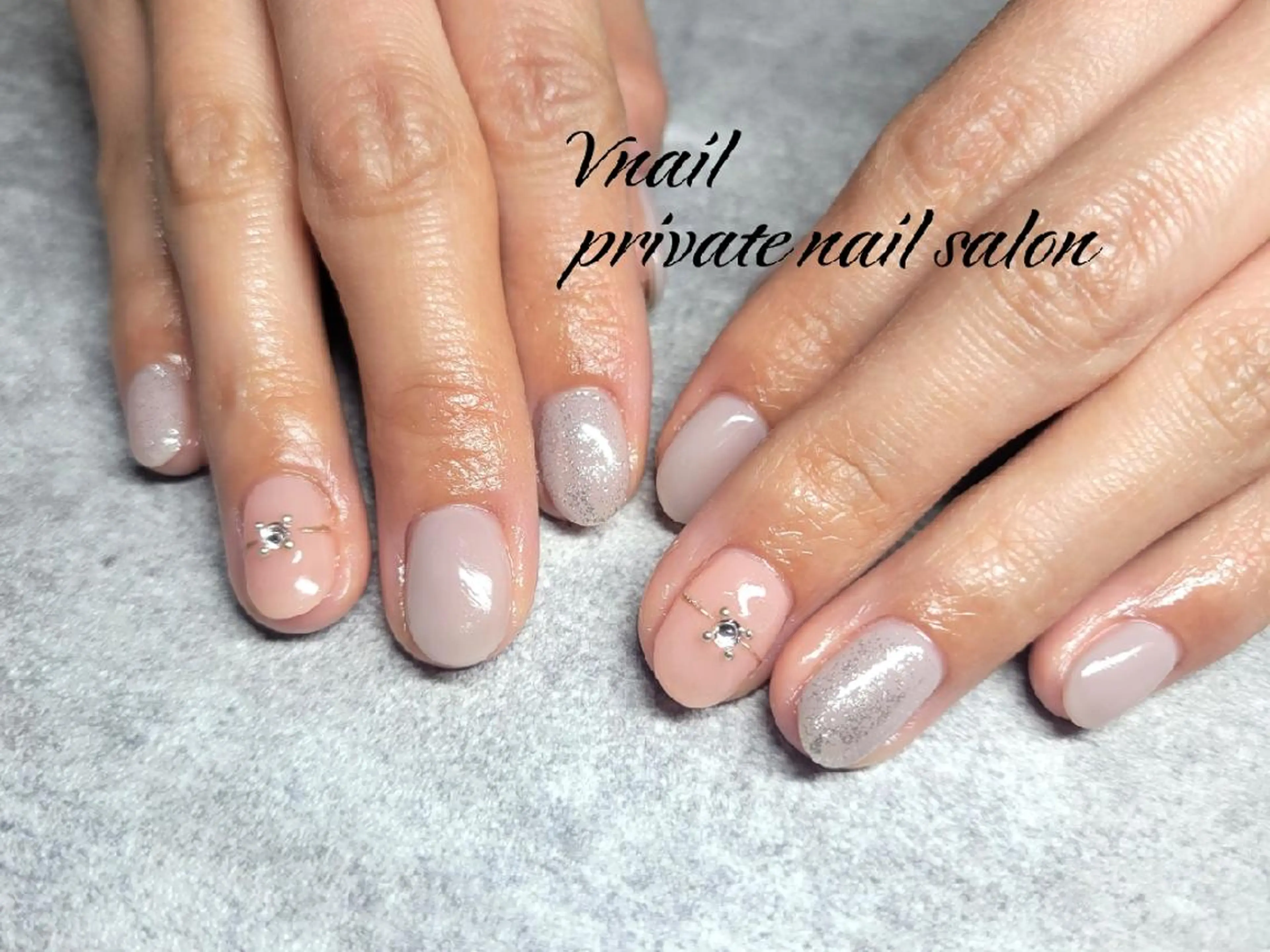 ネイル V. nailのネイルデザイン