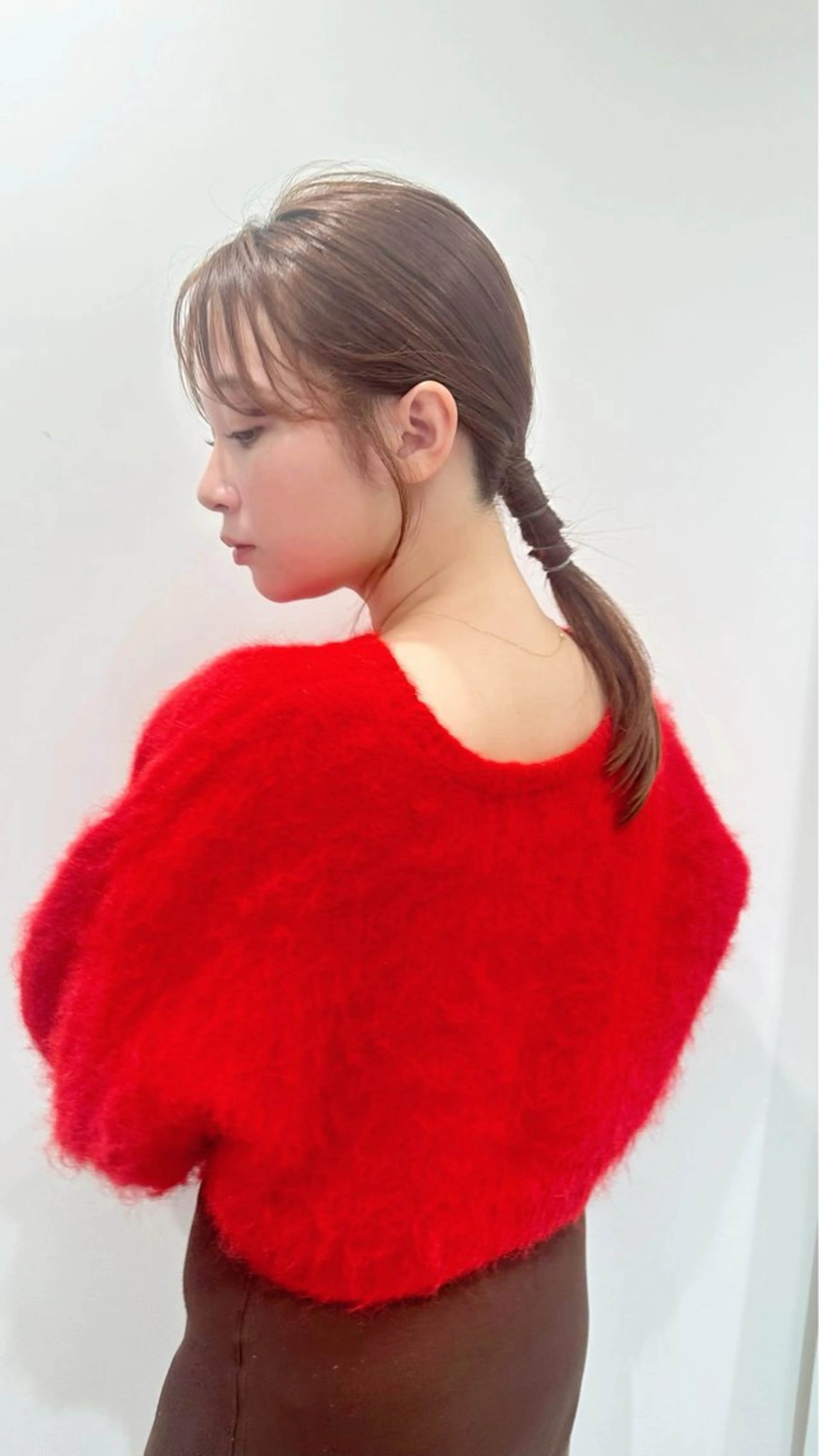 セミロング カラー ヘアアレンジ カット ヘアカラー ベージュ/インナー カラー🤍Rieのヘアスタイル