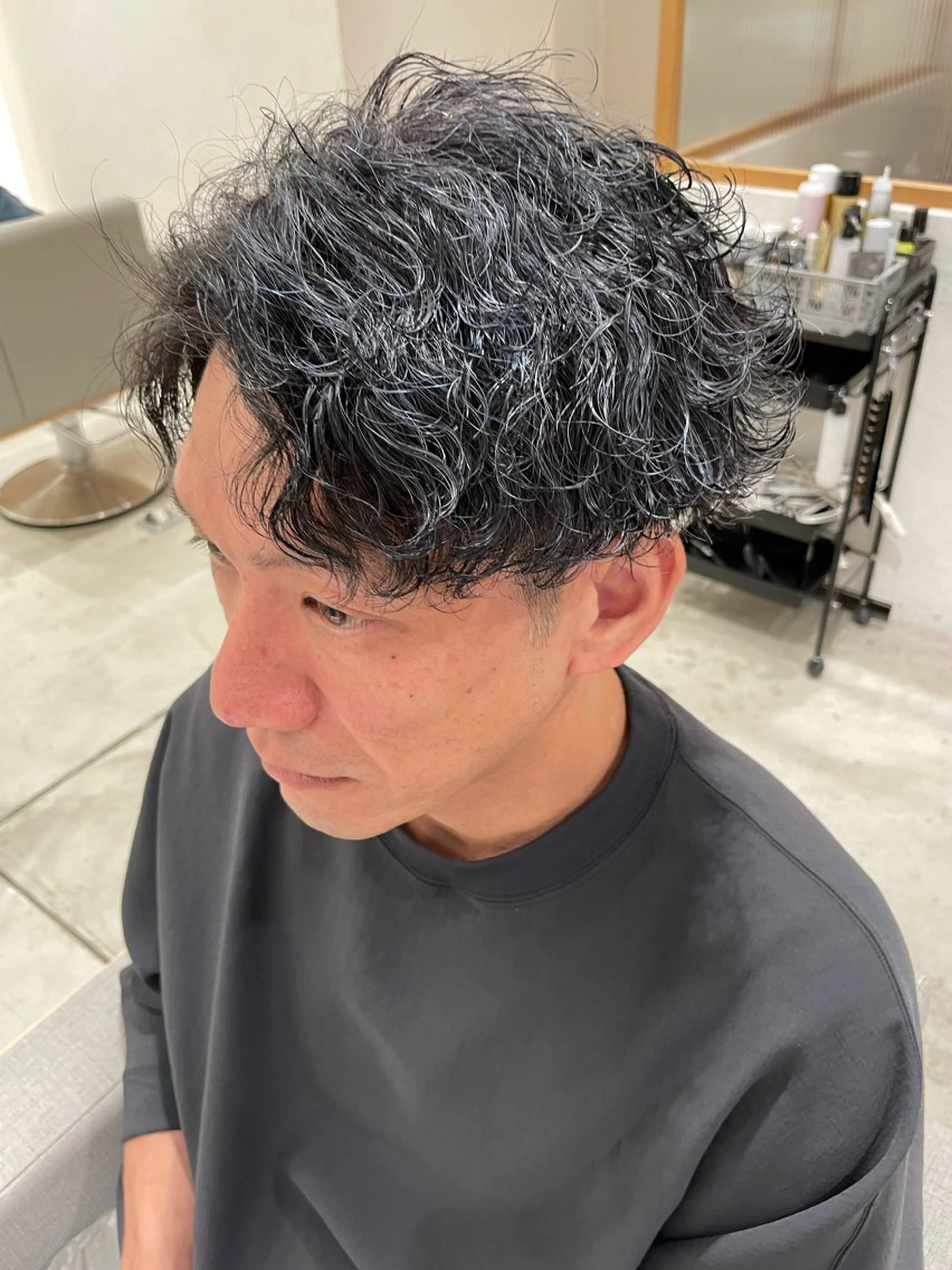 メンズ ビジネス メンズパーマ 波巻きパーマ 髪質改善＆美髪矯正 専門美容師:植原瑞樹のヘアスタイル