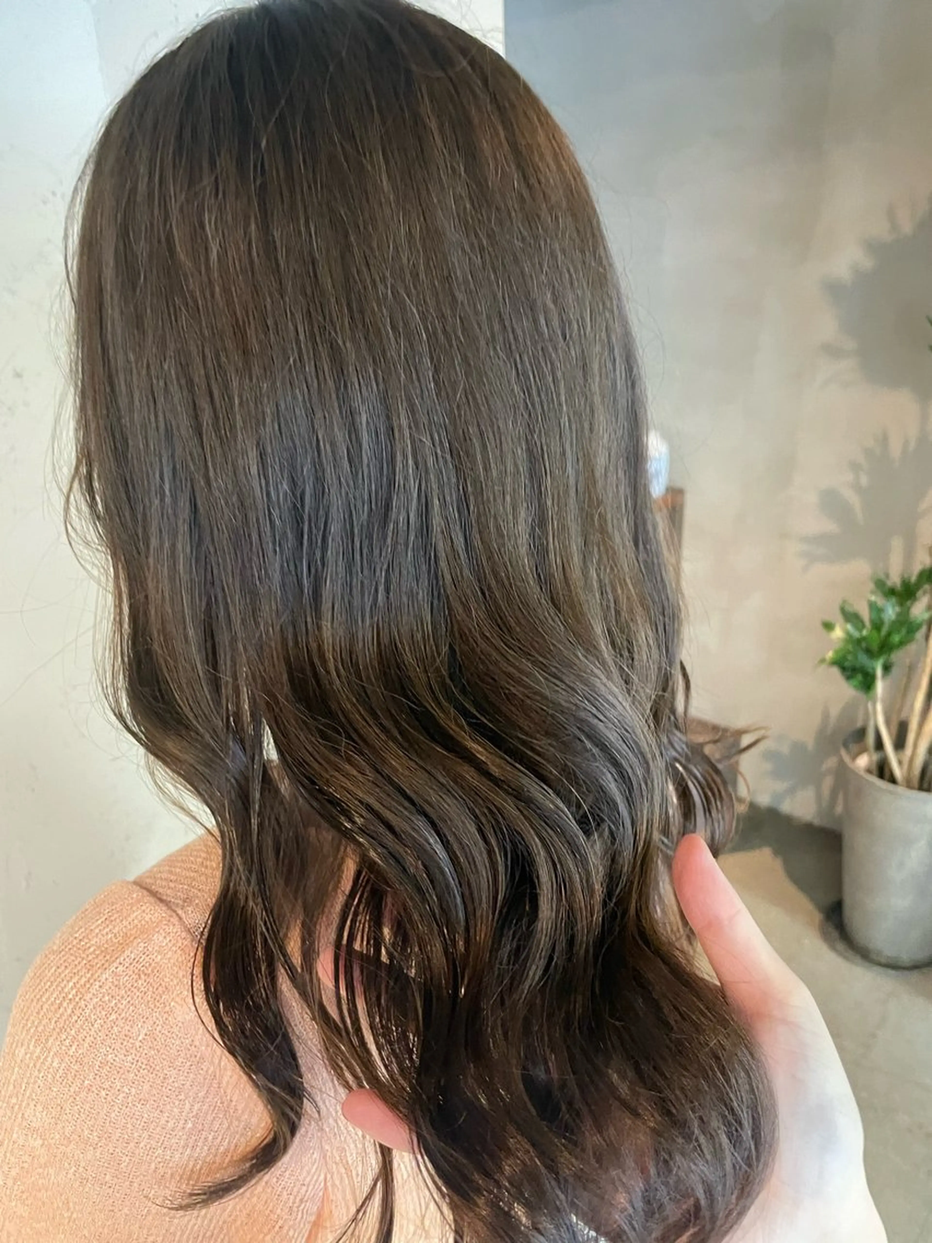 ミディアム カラー ヘアカラー トリートメント 透明感・美髪 monsoワニベユナのヘアスタイル