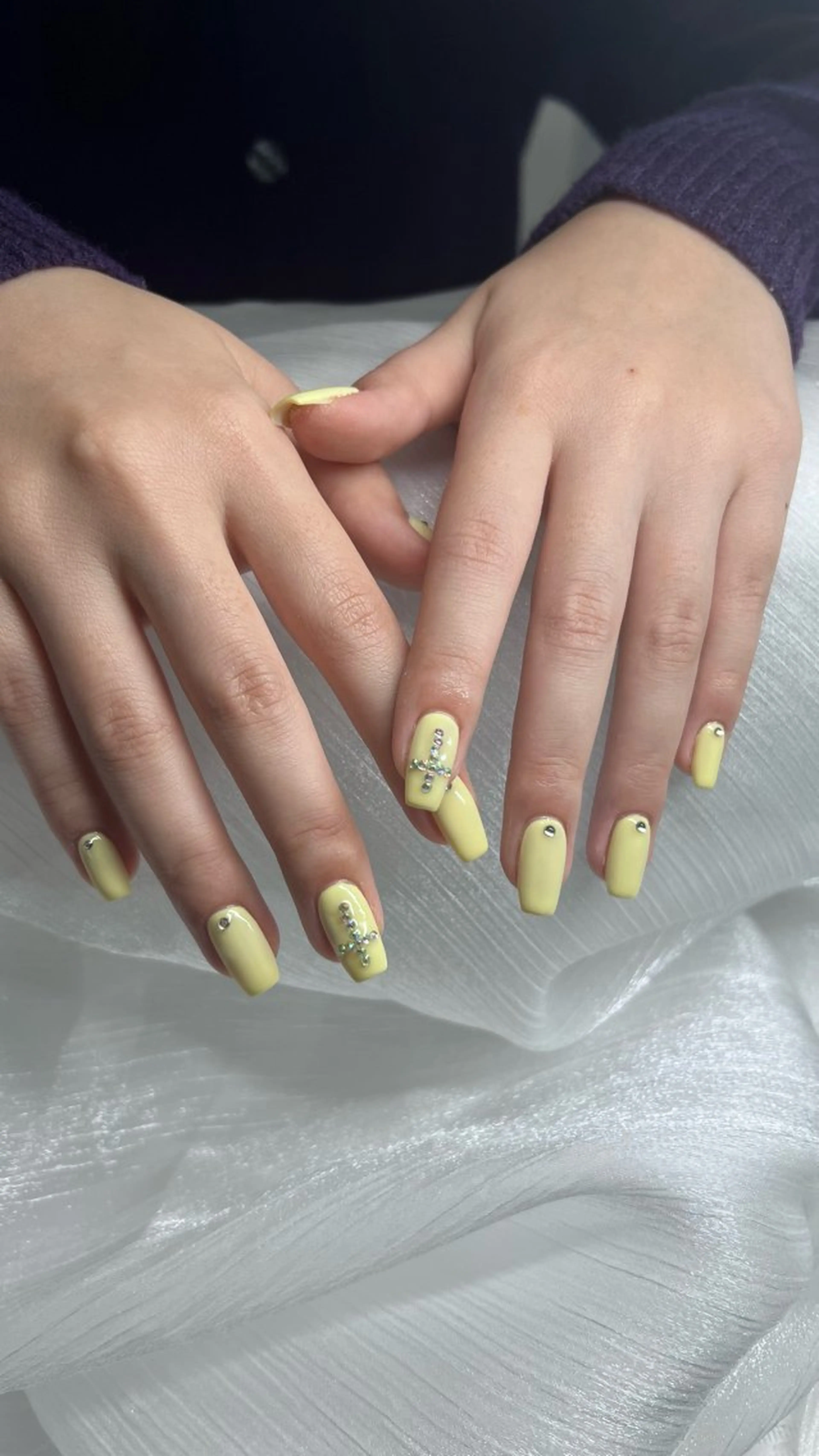 ネイル アートネイル パステルネイル ストーンネイル ハンドネイル Mermaid Nailのネイルデザイン