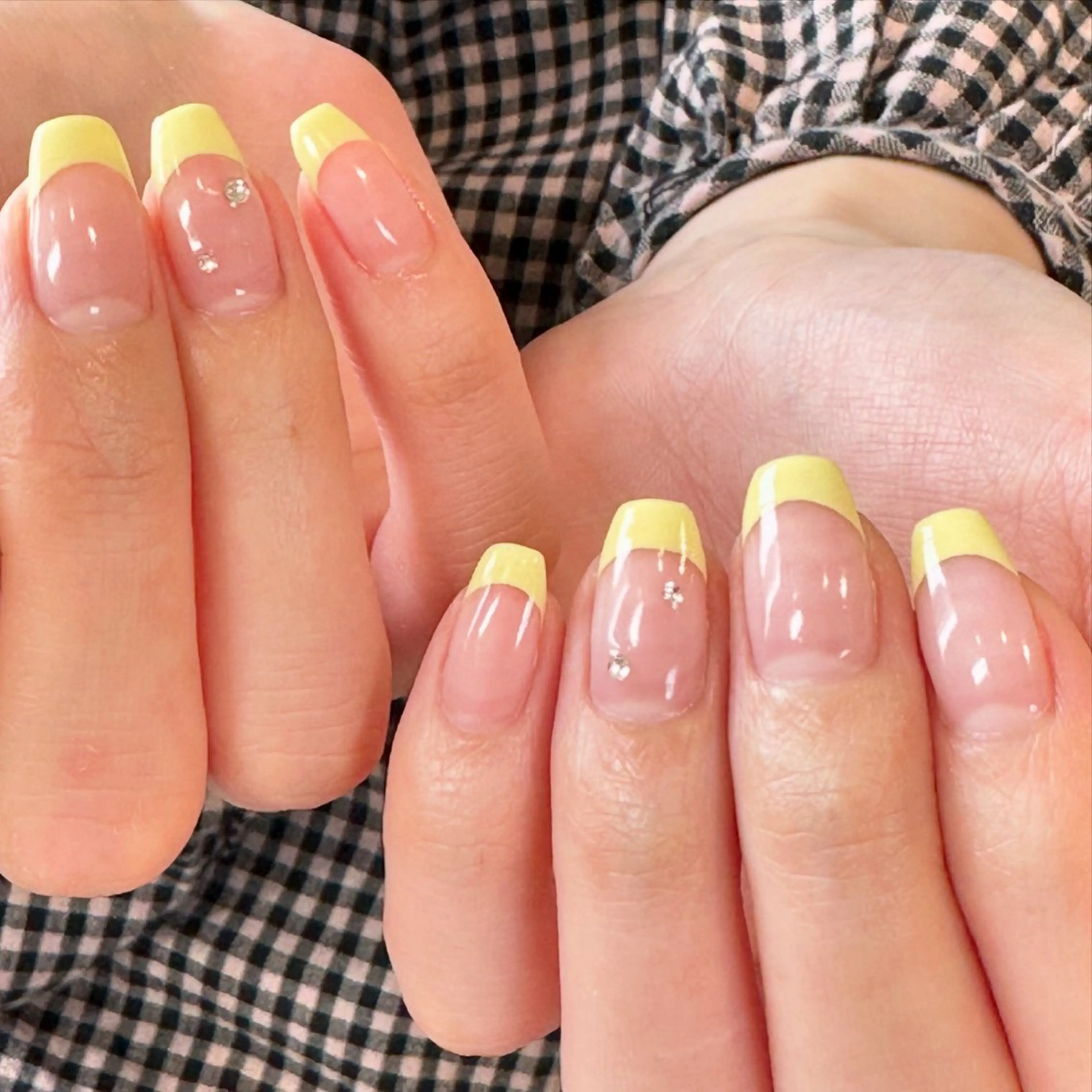 ネイル ハンドネイル 佐藤 穂乃香のネイルデザイン