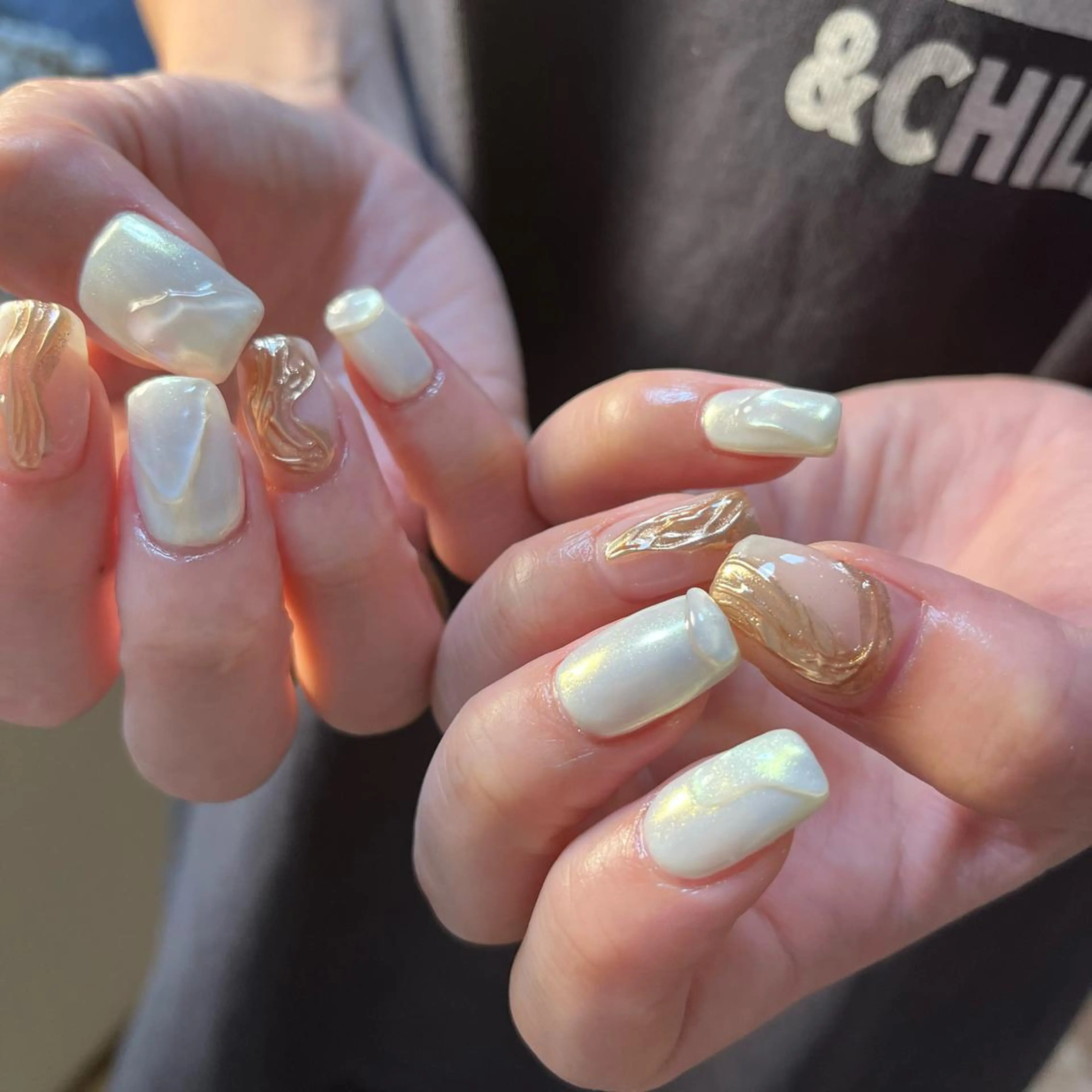 ネイル ハンドネイル Amber21.所属・Nagahama Akariのネイルデザイン